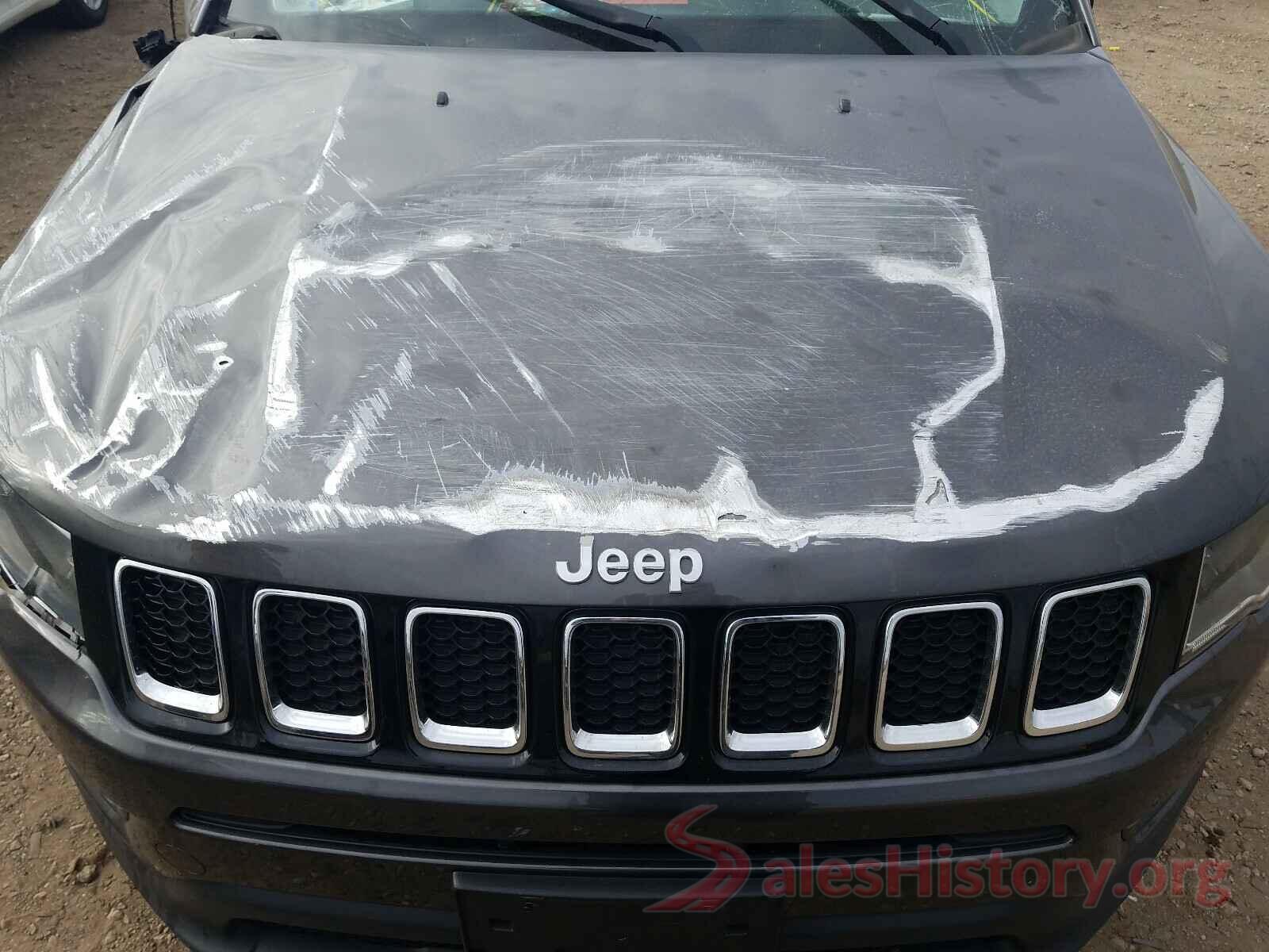 3C4NJDBB1JT281755 2018 JEEP COMPASS