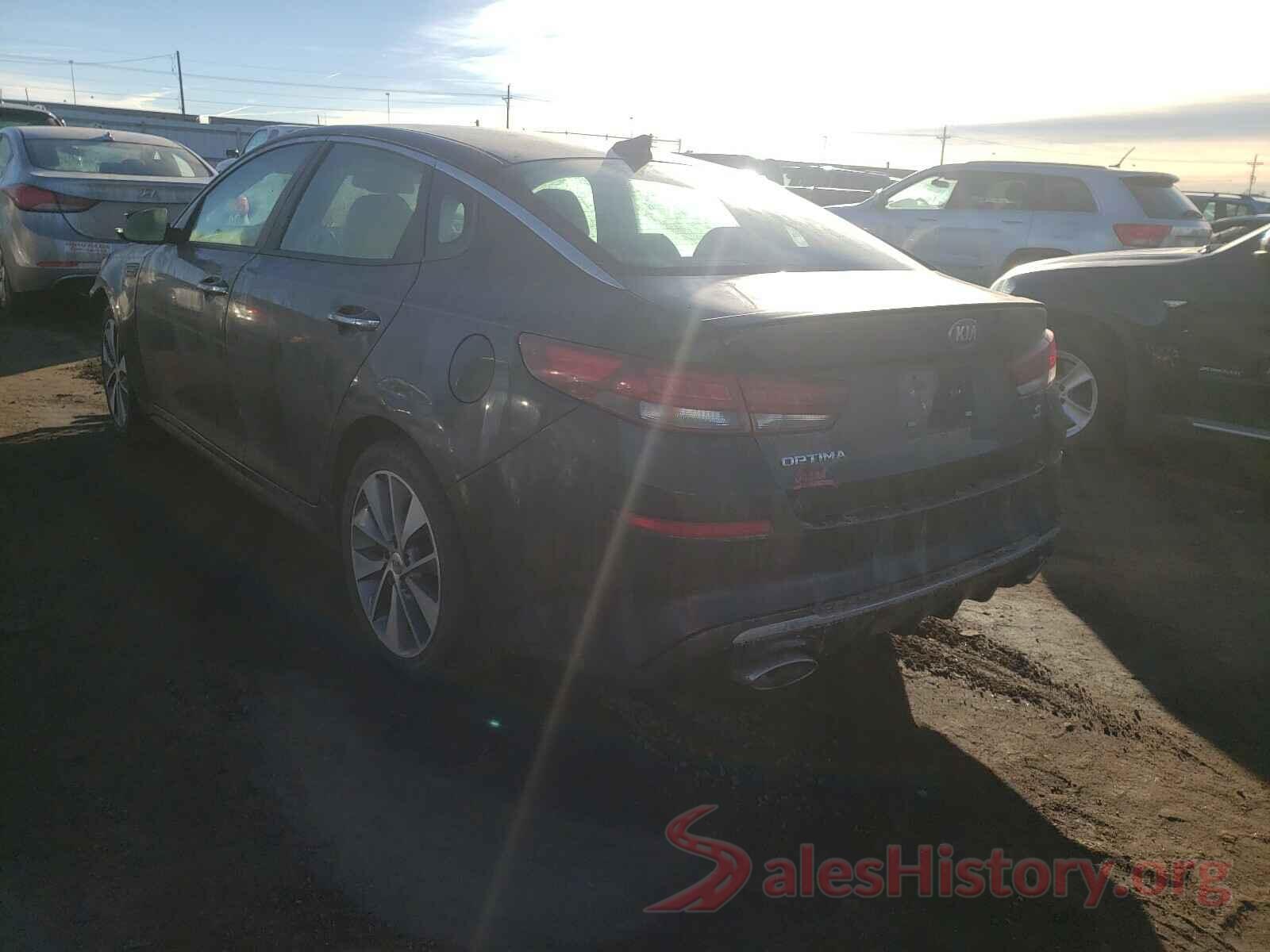 5XXGT4L3XKG288260 2019 KIA OPTIMA