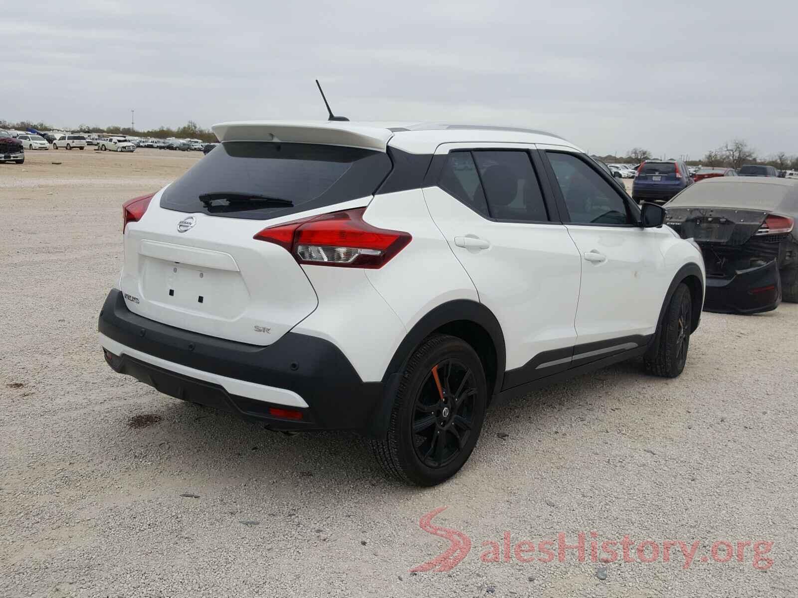 3N1CP5DV7LL523876 2020 NISSAN KICKS