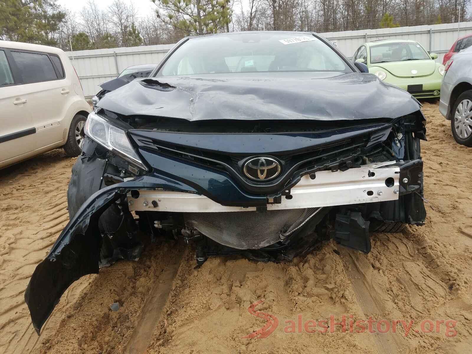 4T1B11HKXKU284164 2019 TOYOTA CAMRY