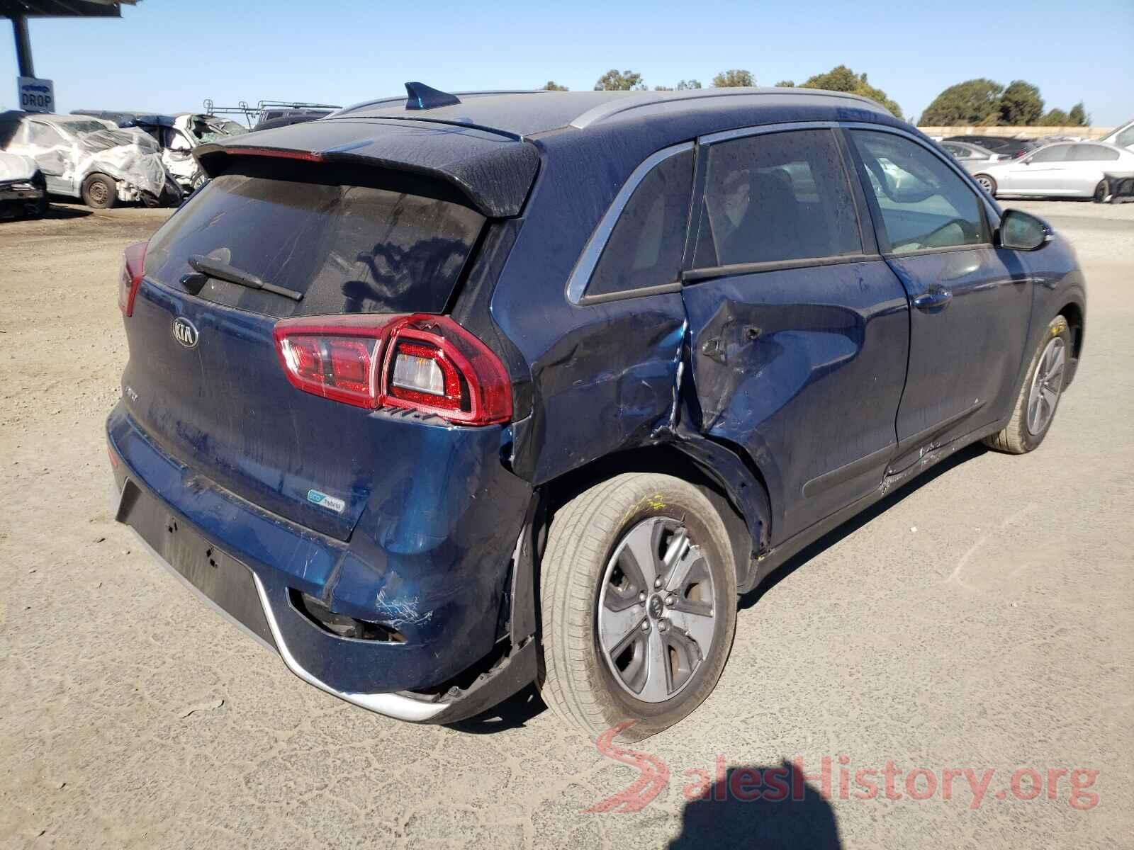 KNDCC3LC2K5301435 2019 KIA NIRO