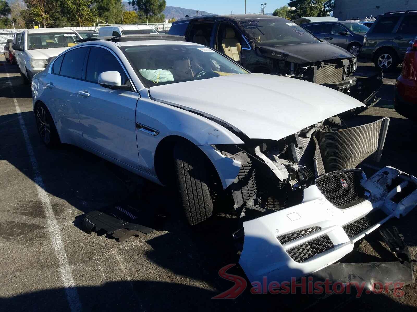 SAJAJ4BV8HCP11538 2017 JAGUAR XE