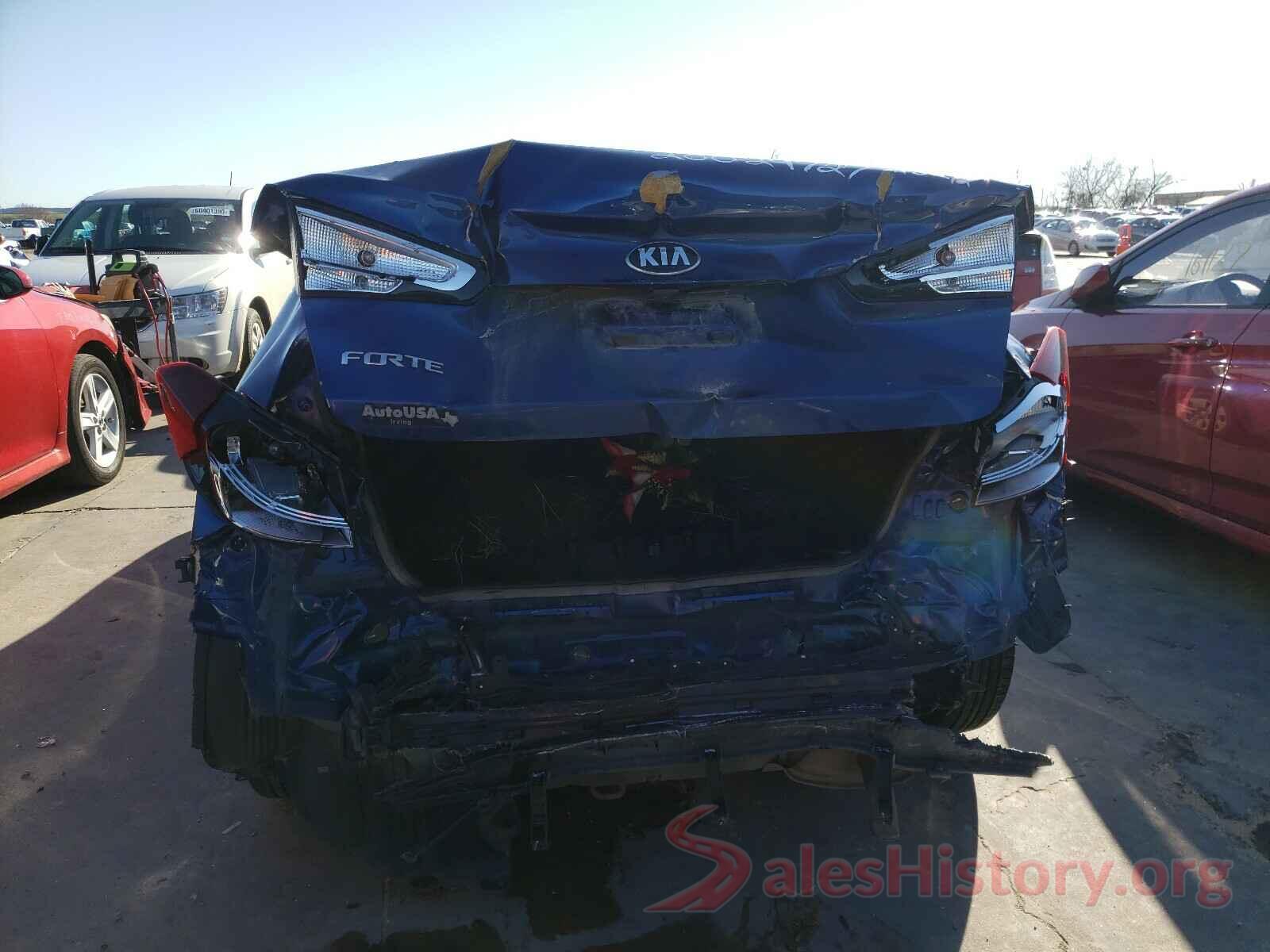 3KPFK4A74JE283812 2018 KIA FORTE