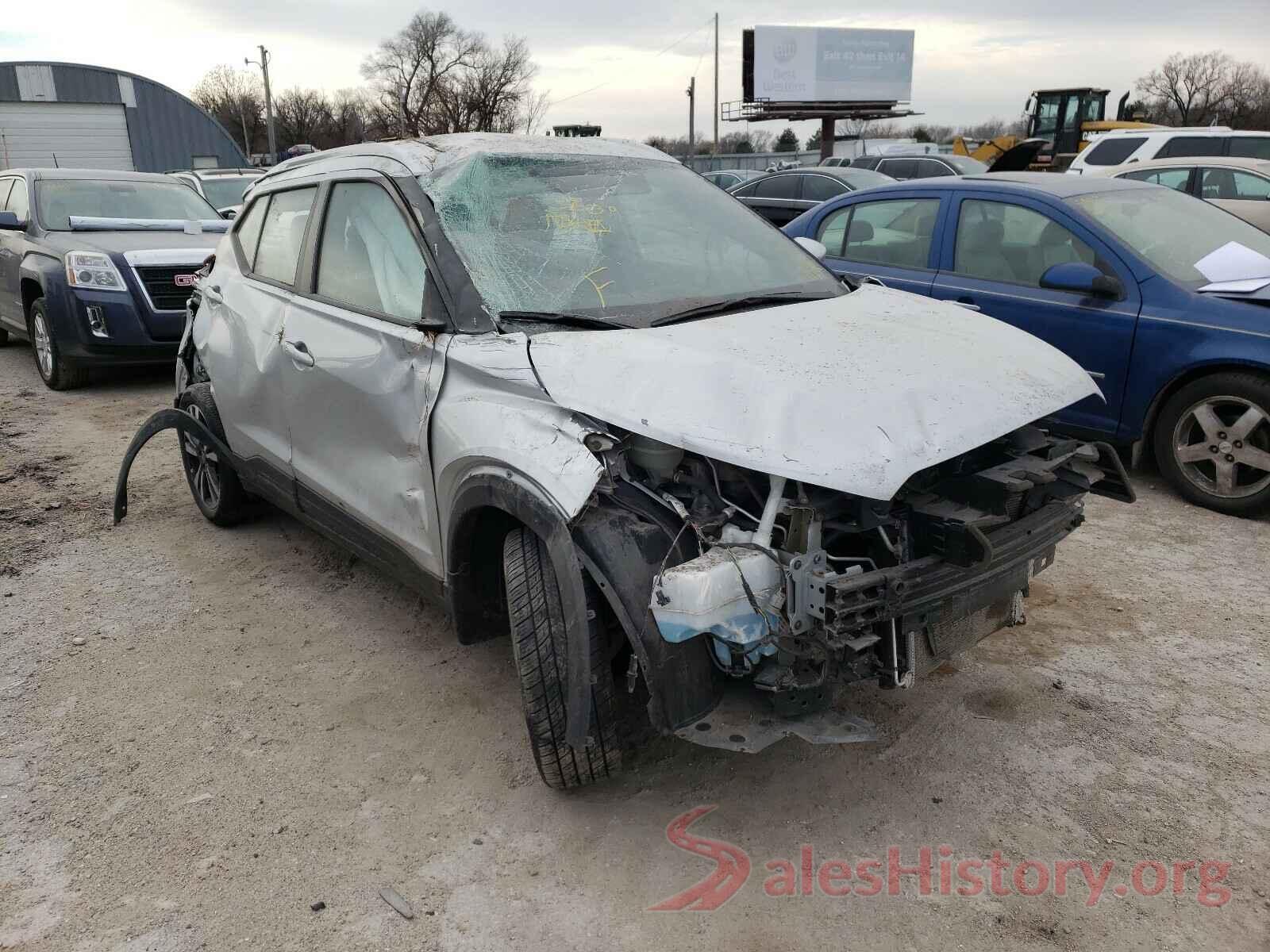 3N1CP5CUXJL513042 2018 NISSAN KICKS