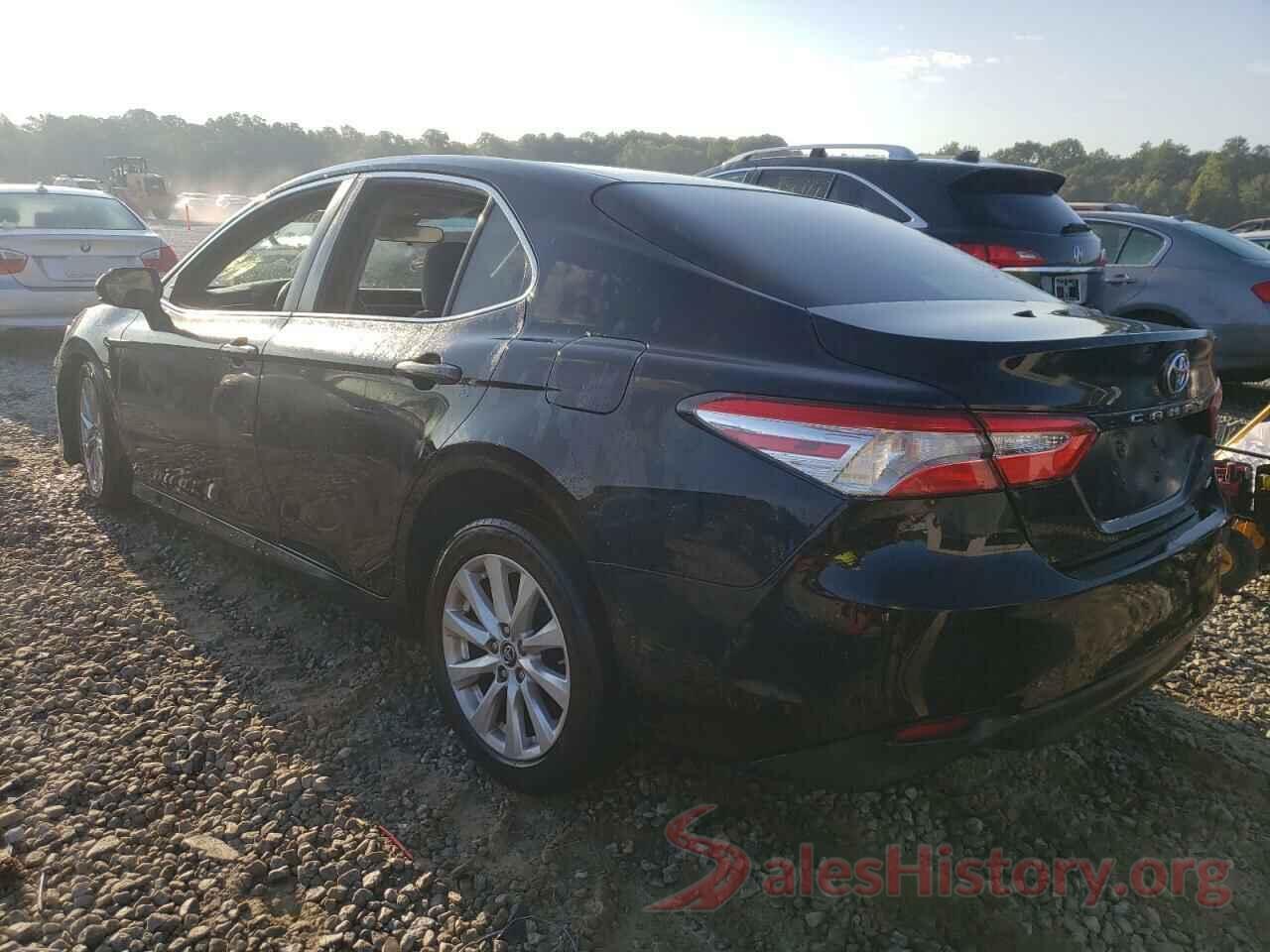 JTNB11HK1J3011988 2018 TOYOTA CAMRY