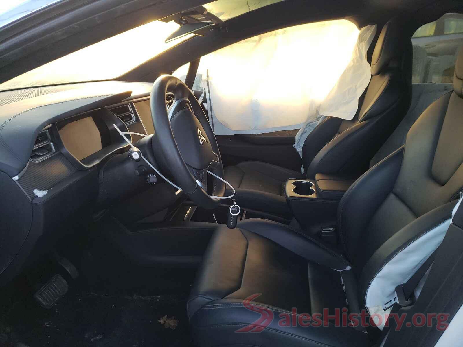 5YJXCDE2XJF087545 2018 TESLA MODEL X