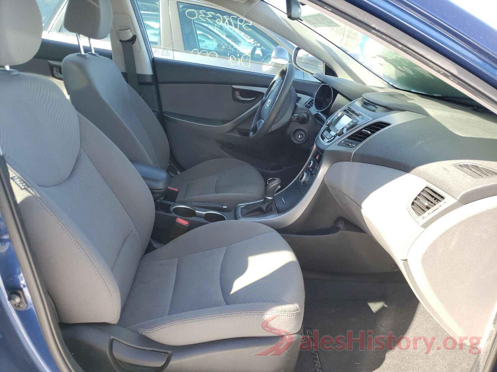 5NPDH4AE2GH720585 2016 HYUNDAI ELANTRA