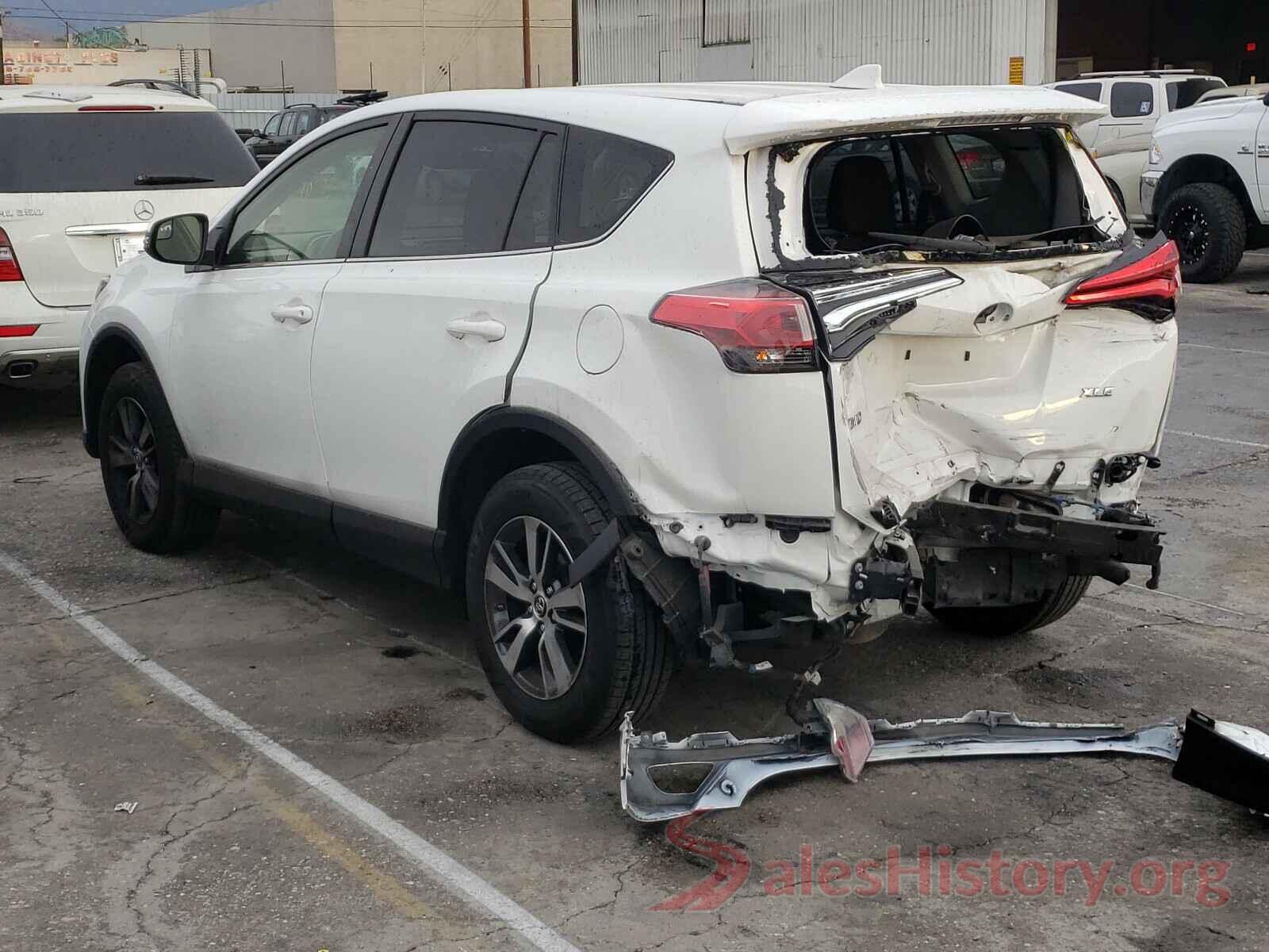 JTMWFREVXJJ744556 2018 TOYOTA RAV4