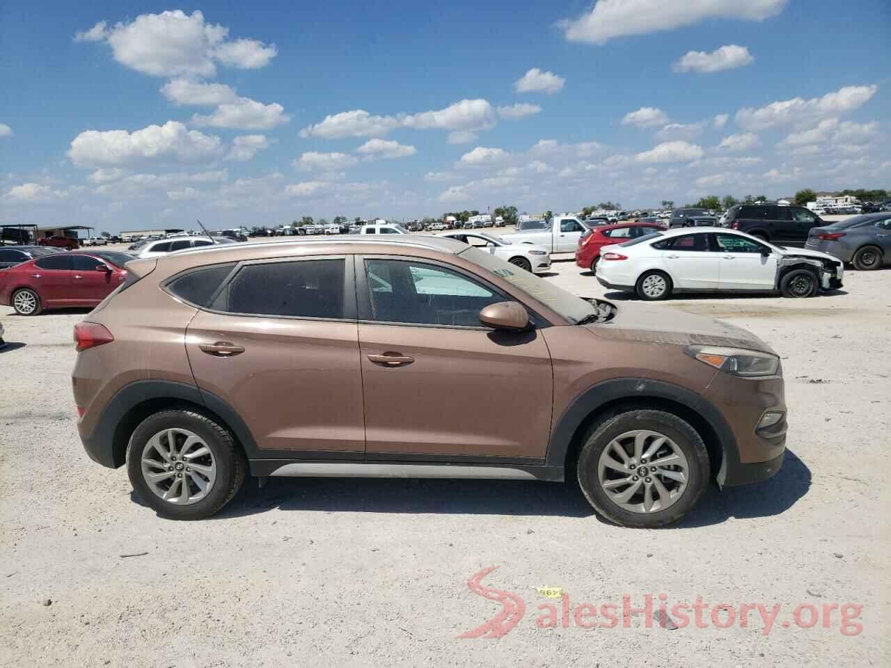 KM8J33A42HU499429 2017 HYUNDAI TUCSON