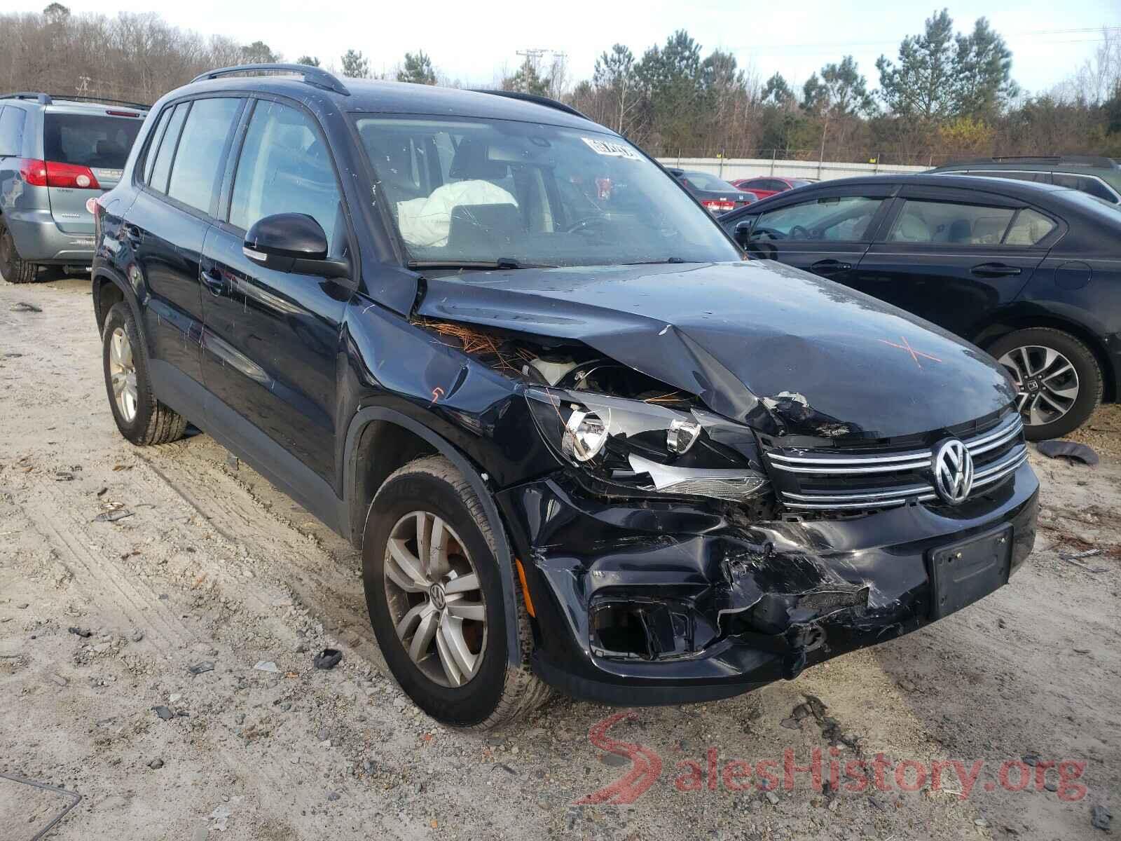 WVGBV7AX0HK023255 2017 VOLKSWAGEN TIGUAN