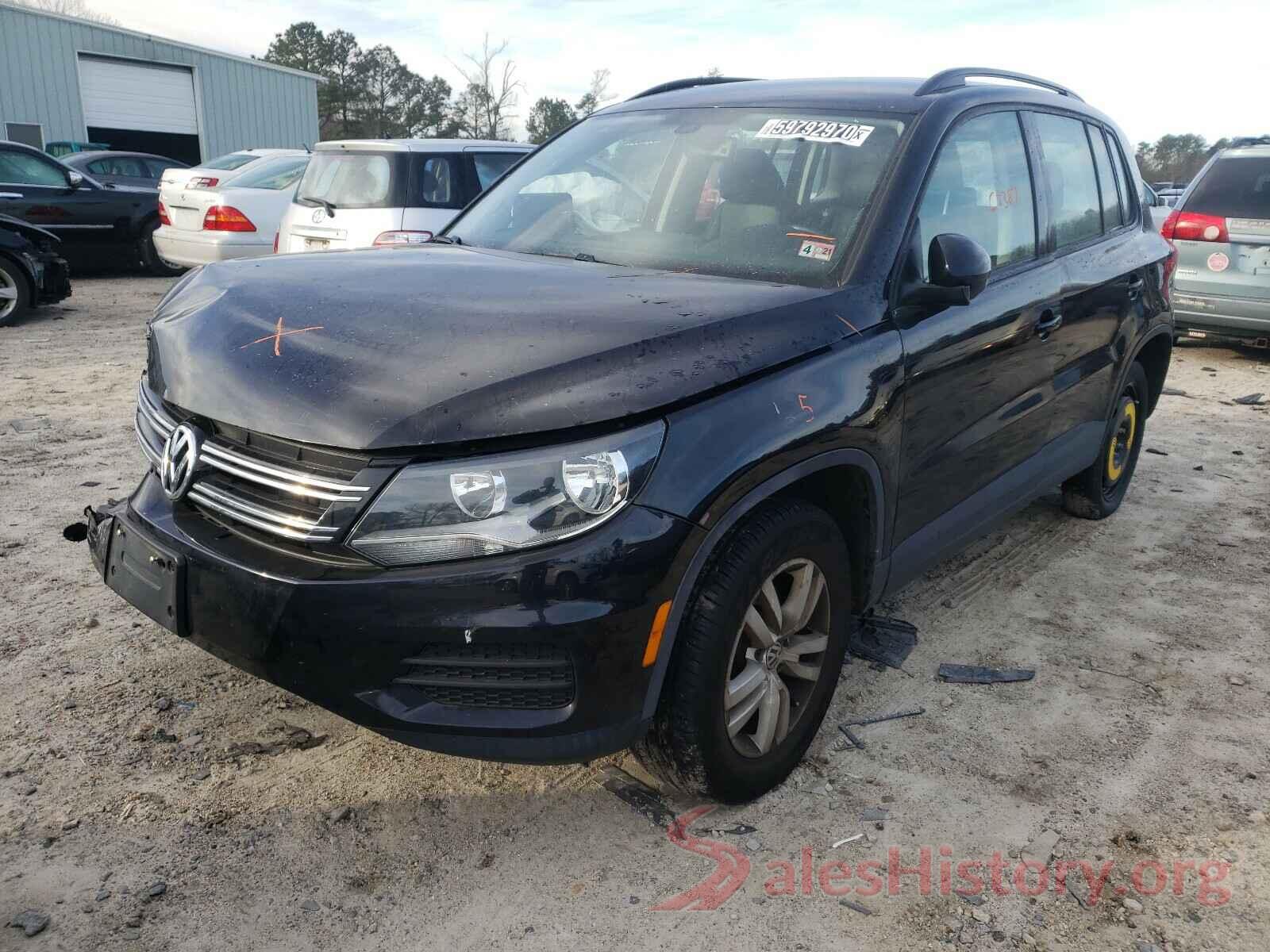 WVGBV7AX0HK023255 2017 VOLKSWAGEN TIGUAN