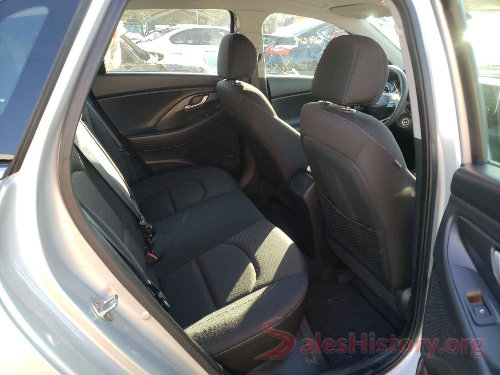 KMHH35LE2JU012235 2018 HYUNDAI ELANTRA