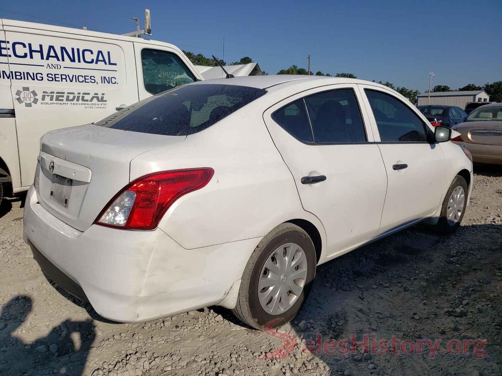 3N1CN7AP4JL811035 2018 NISSAN VERSA