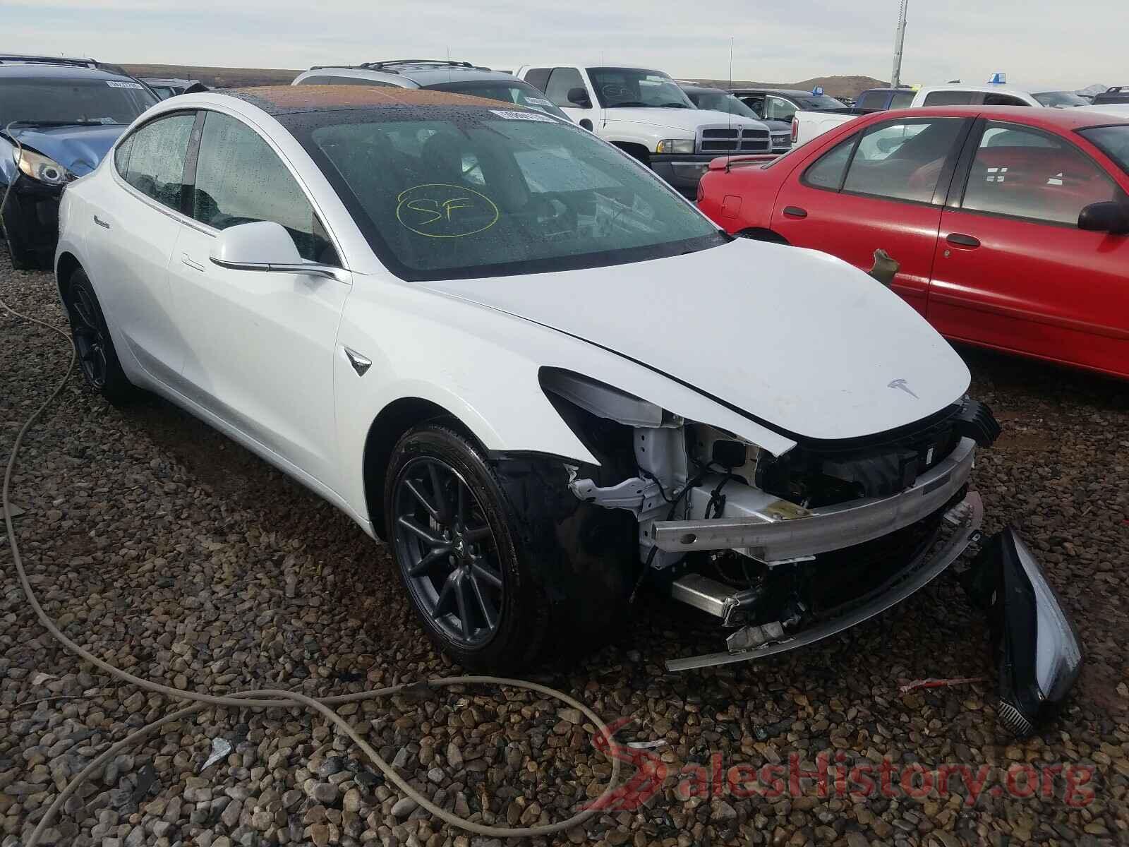 5YJ3E1EB2JF073906 2018 TESLA MODEL 3