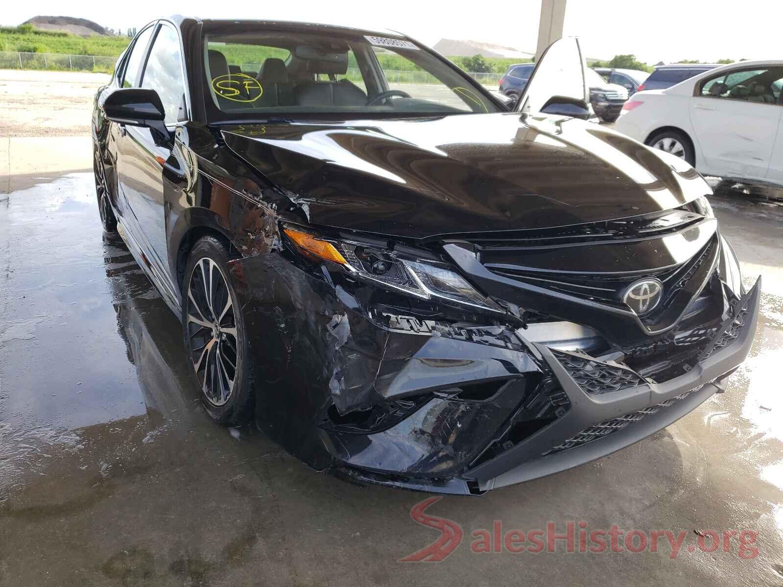 JTNB11HK8J3012460 2018 TOYOTA CAMRY