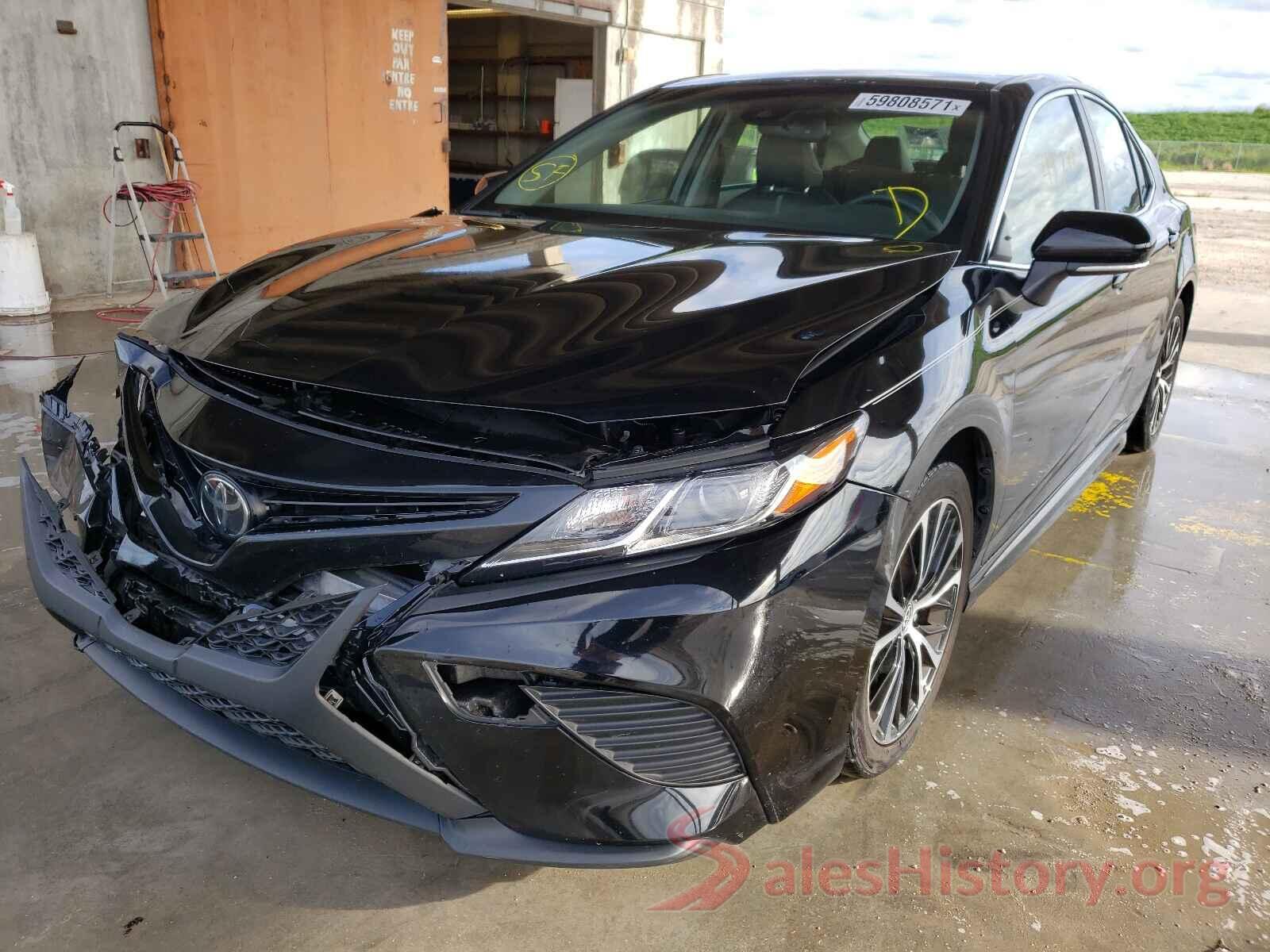 JTNB11HK8J3012460 2018 TOYOTA CAMRY