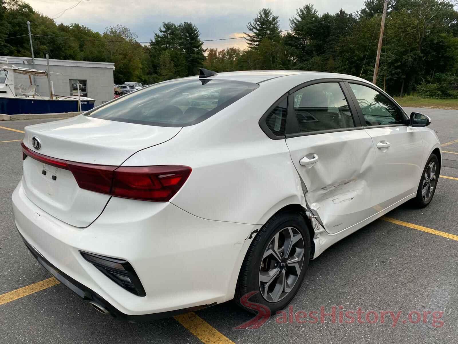 3KPF24AD7KE113113 2019 KIA FORTE