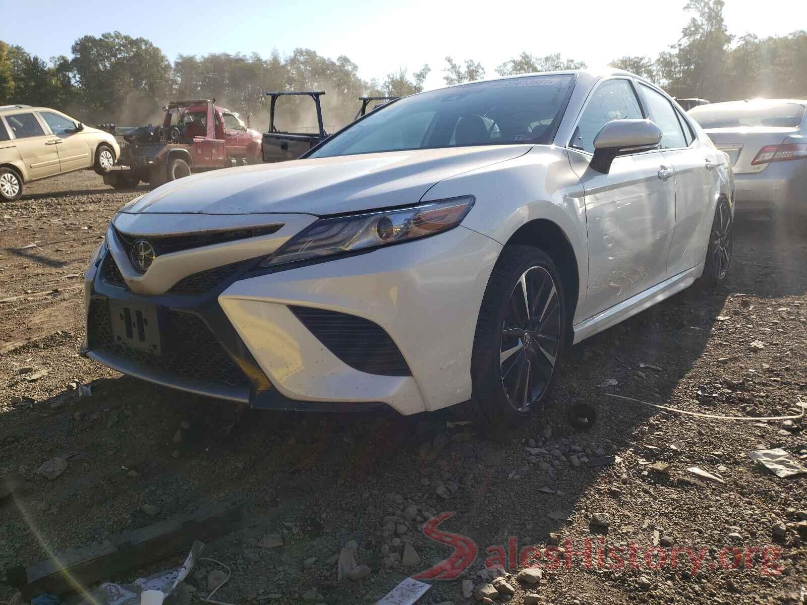 4T1B61HK3KU822544 2019 TOYOTA CAMRY