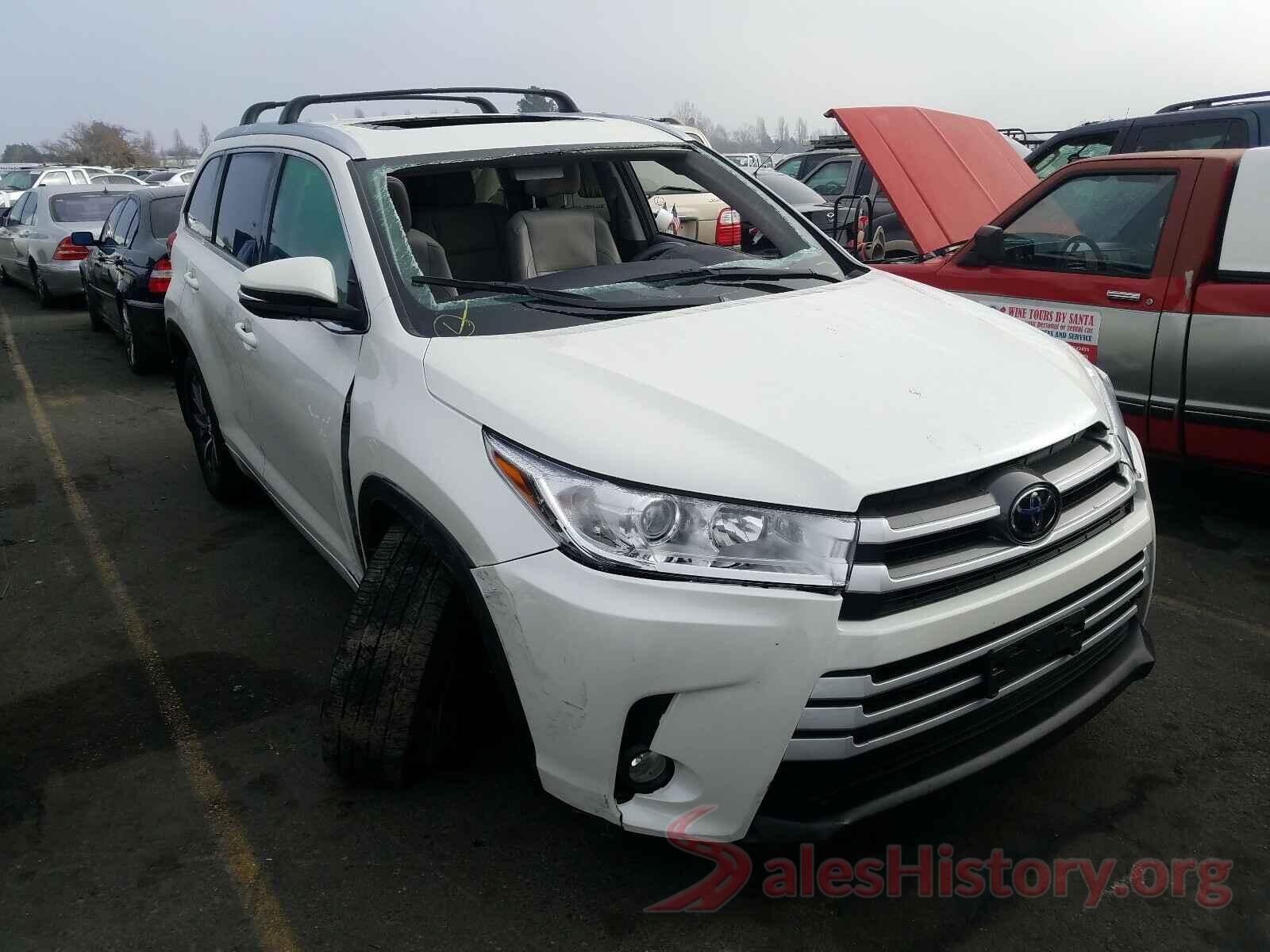 5TDJZRFH4JS531843 2018 TOYOTA HIGHLANDER