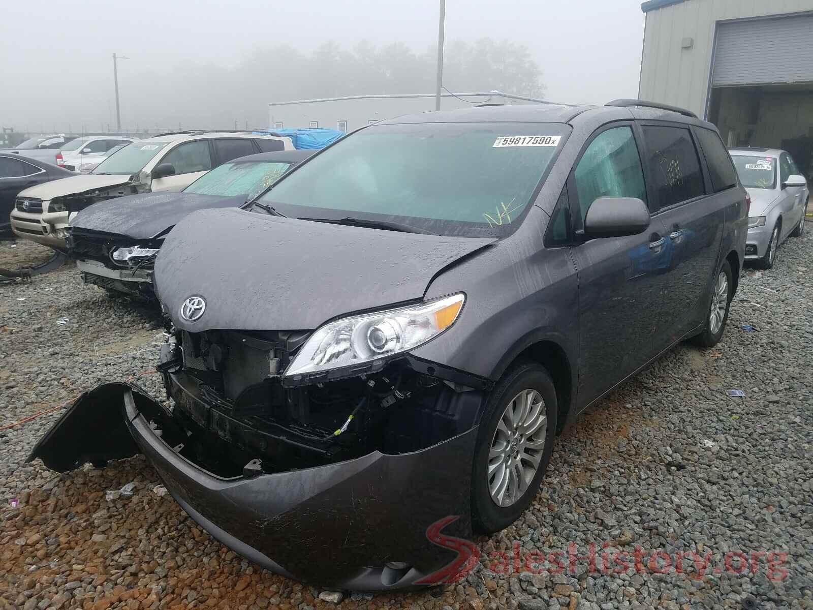 5TDYZ3DC3HS798257 2017 TOYOTA SIENNA