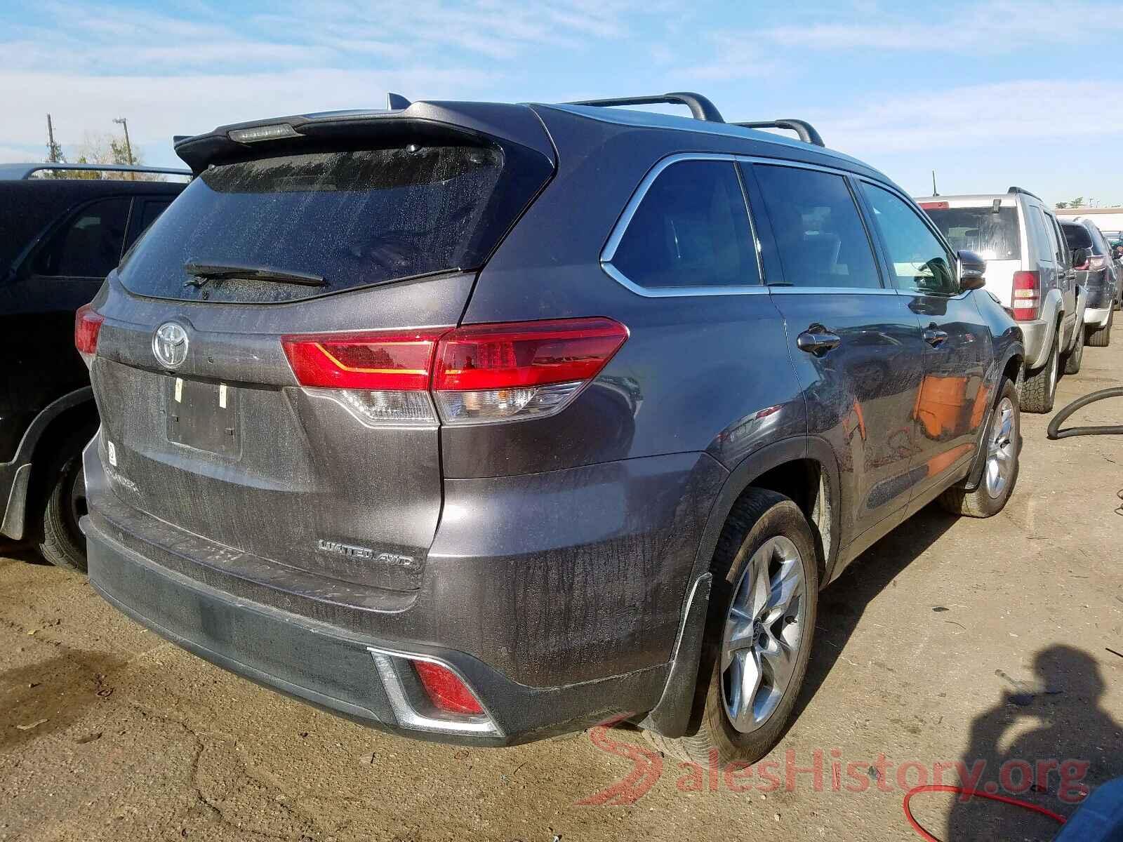 5TDDZRFH8KS972230 2019 TOYOTA HIGHLANDER