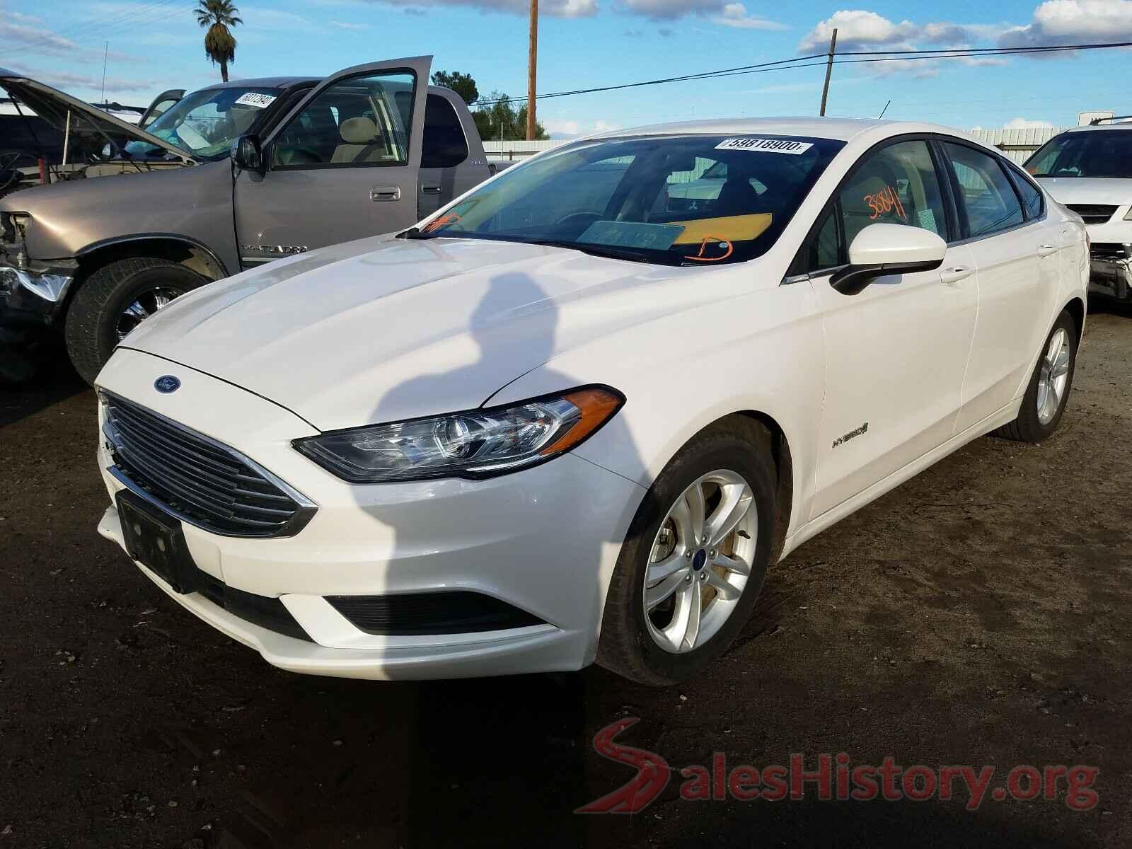 3FA6P0LU8JR277748 2018 FORD FUSION