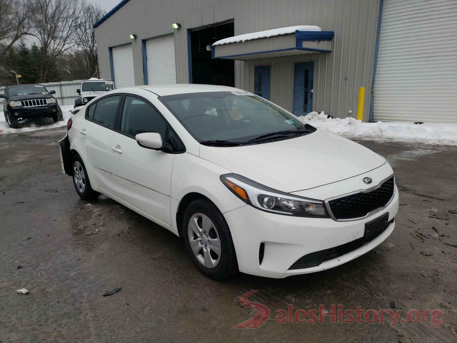 3KPFK4A76HE145084 2017 KIA FORTE