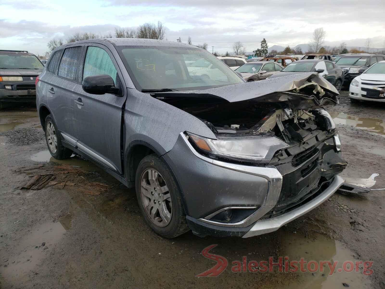 JA4AZ3A37JZ062331 2018 MITSUBISHI OUTLANDER