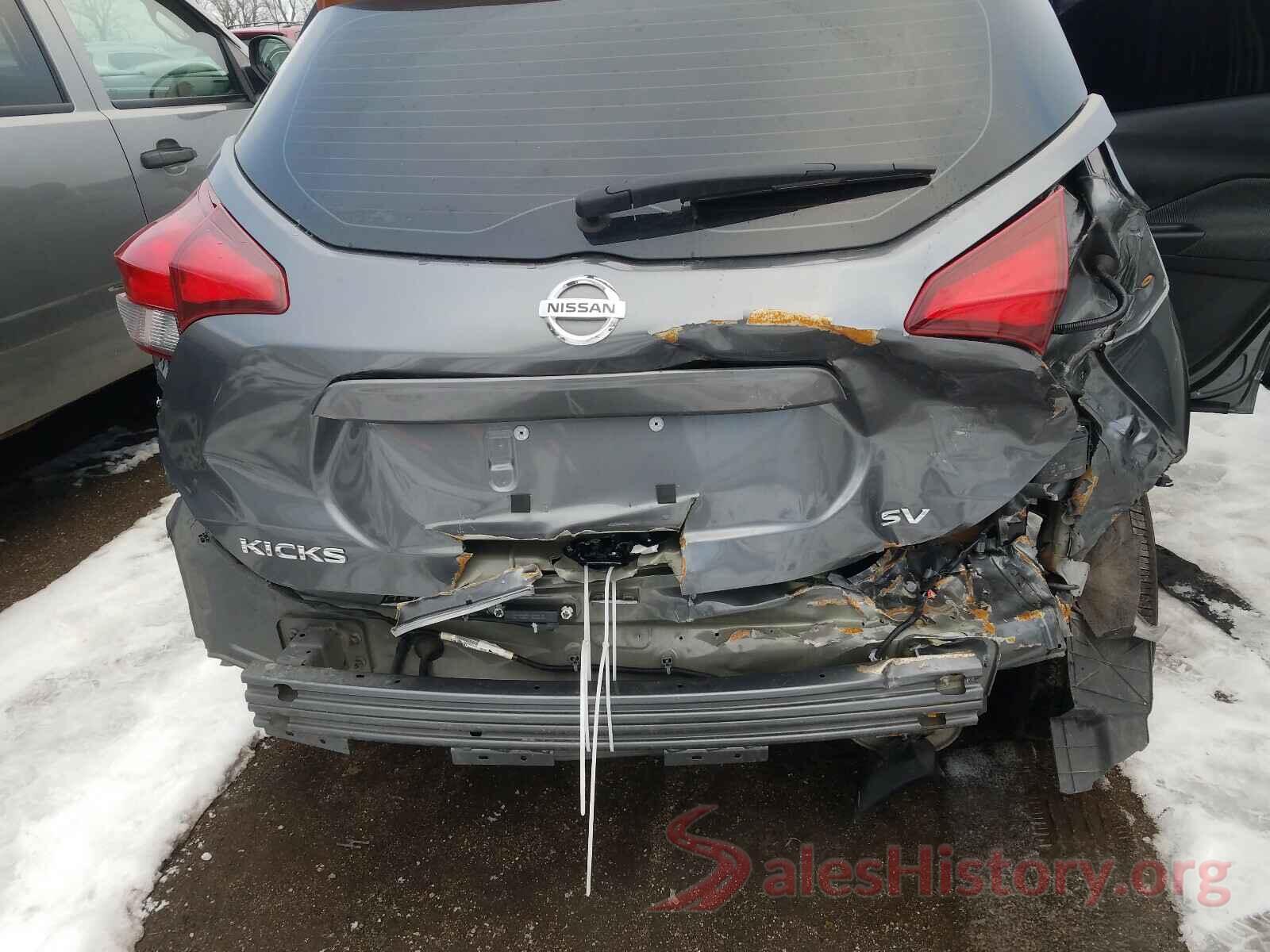 3N1CP5CU2KL568585 2019 NISSAN KICKS