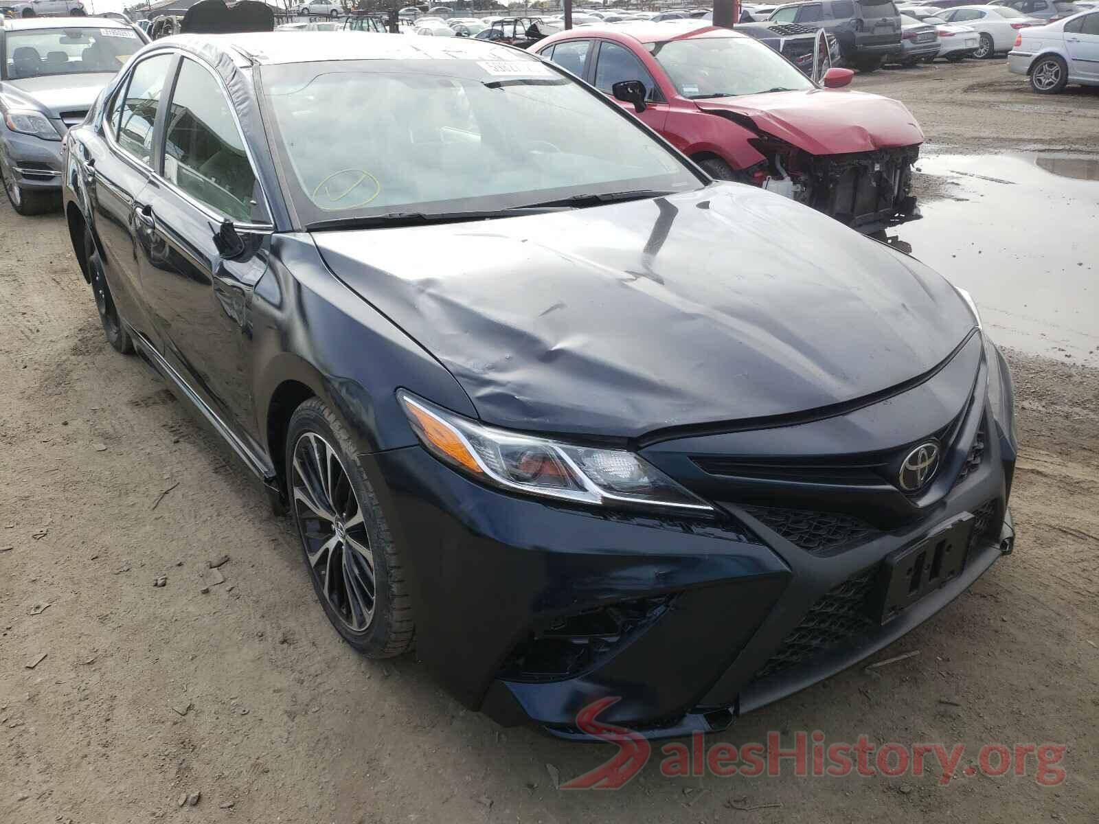 JTNB11HK7J3020419 2018 TOYOTA CAMRY