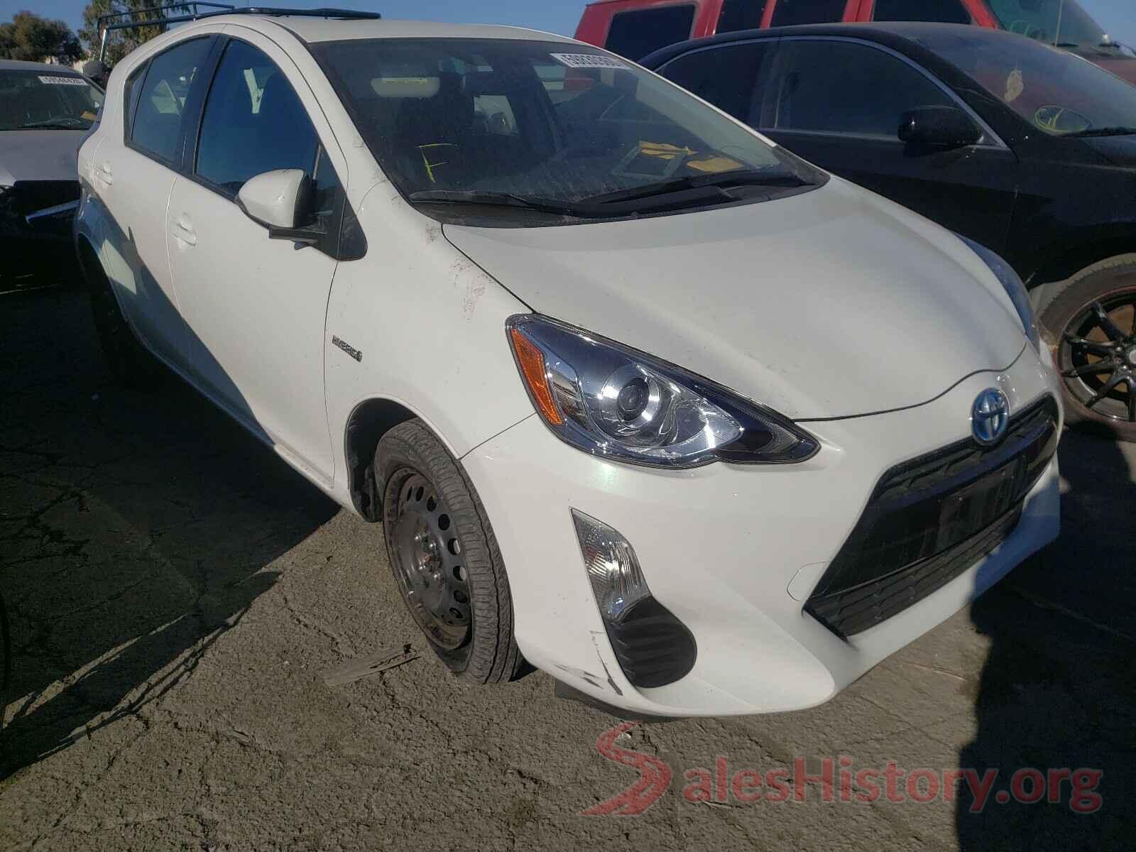 JTDKDTB30G1139877 2016 TOYOTA PRIUS