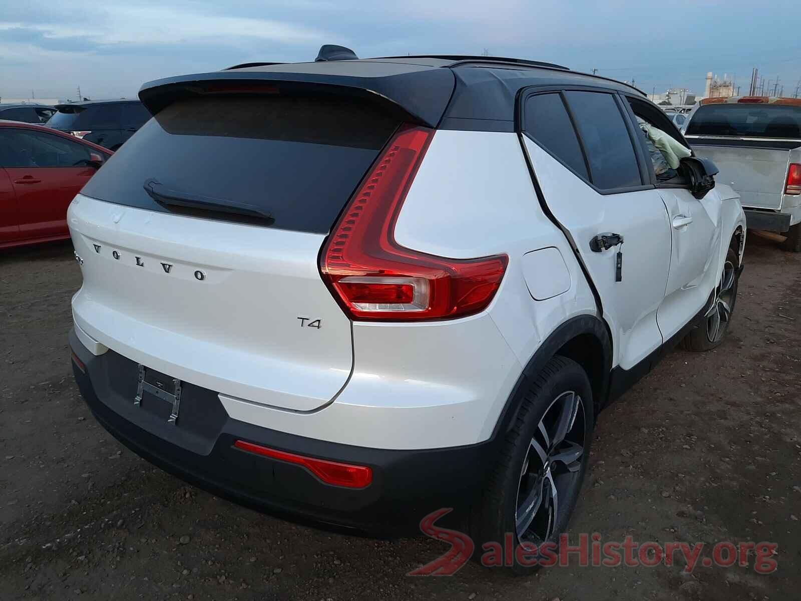 YV4AC2HM1M2424874 2021 VOLVO XC40