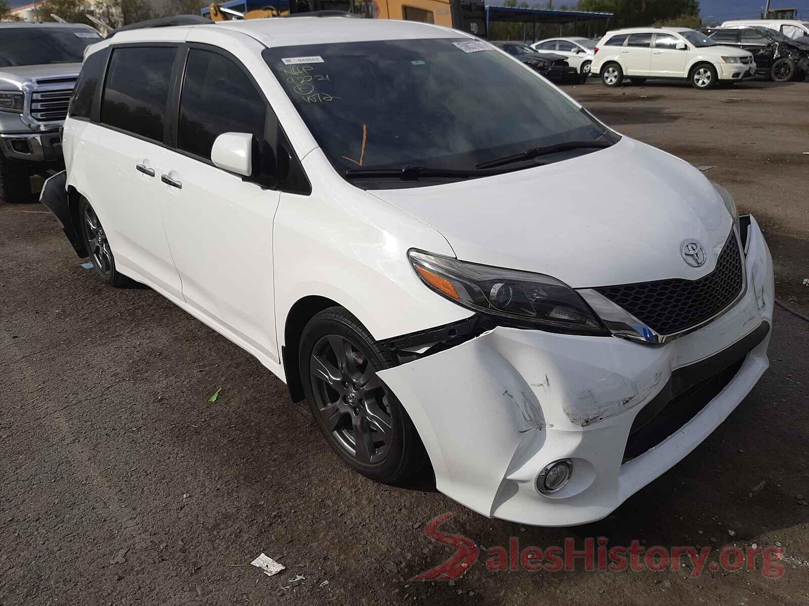 5TDXZ3DC9HS787677 2017 TOYOTA SIENNA