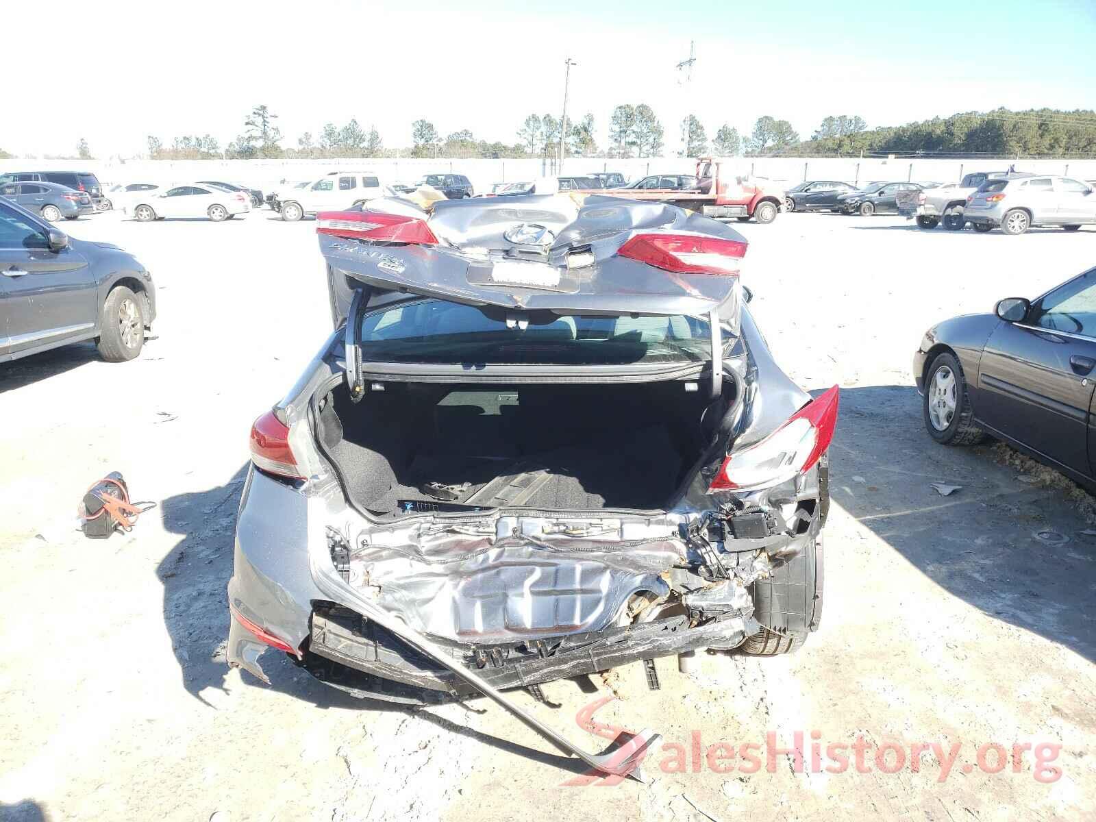 KMHD84LF0JU471430 2018 HYUNDAI ELANTRA