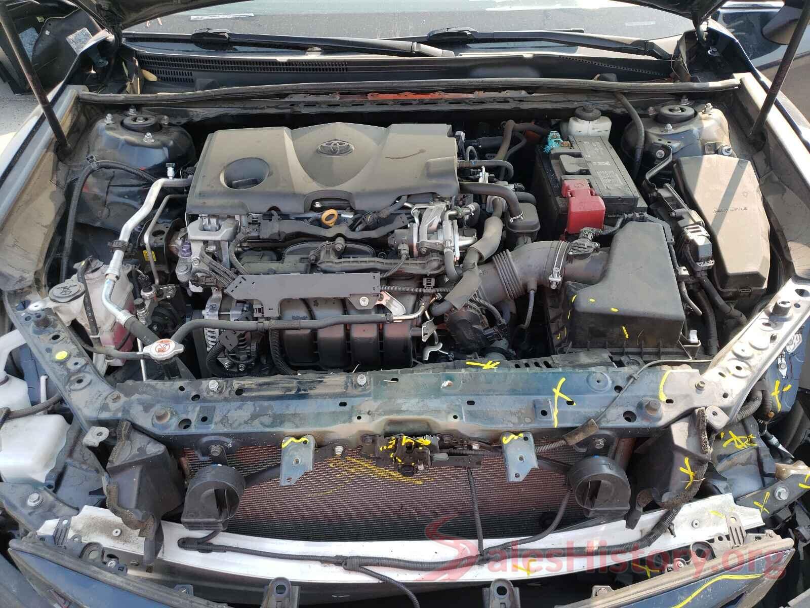 4T1B11HK4JU556044 2018 TOYOTA CAMRY