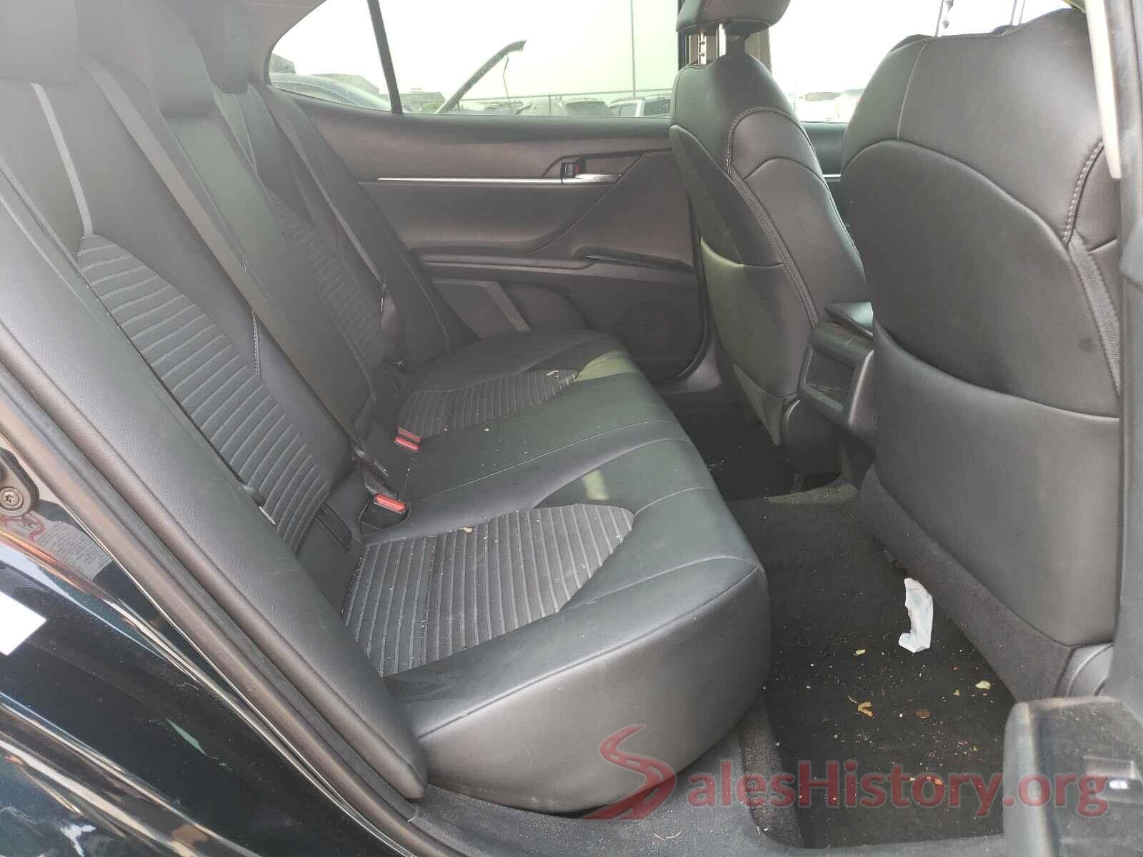 4T1B11HK4JU556044 2018 TOYOTA CAMRY