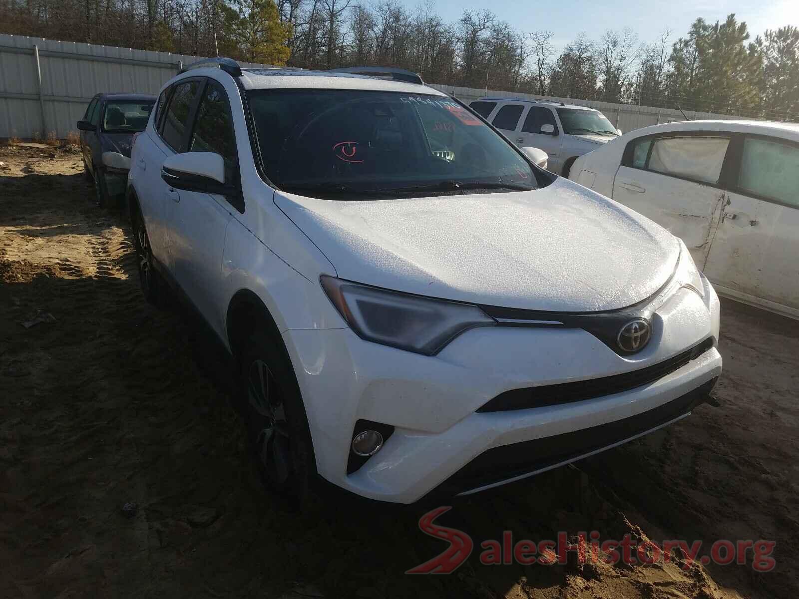 JTMWFREV5JD116970 2018 TOYOTA RAV4