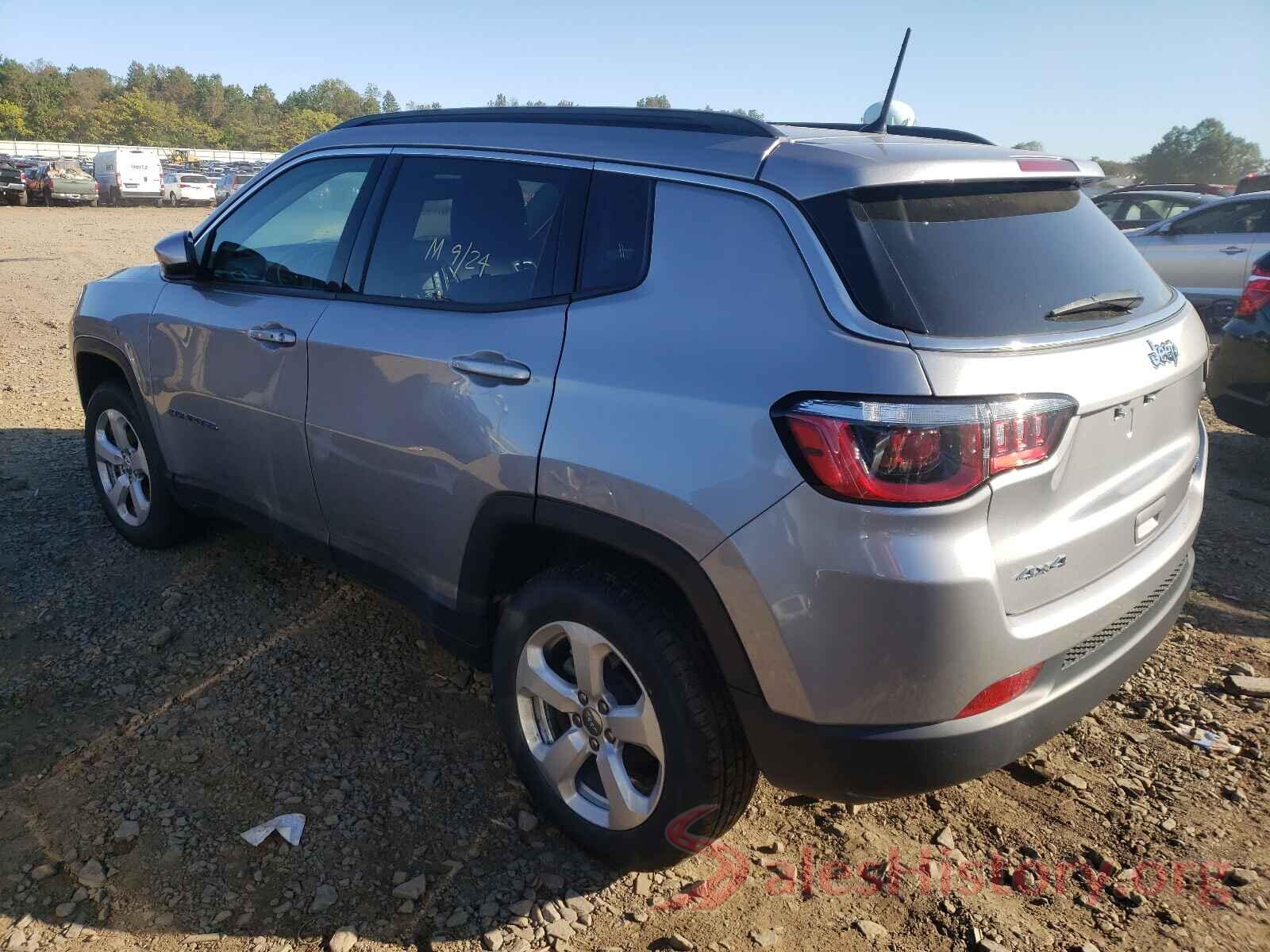 3C4NJDBB2JT307702 2018 JEEP COMPASS