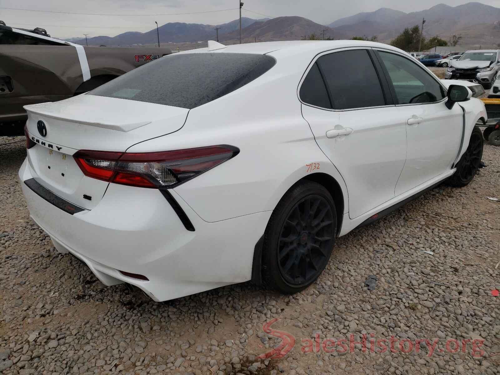 4T1G11AK7MU538013 2021 TOYOTA CAMRY