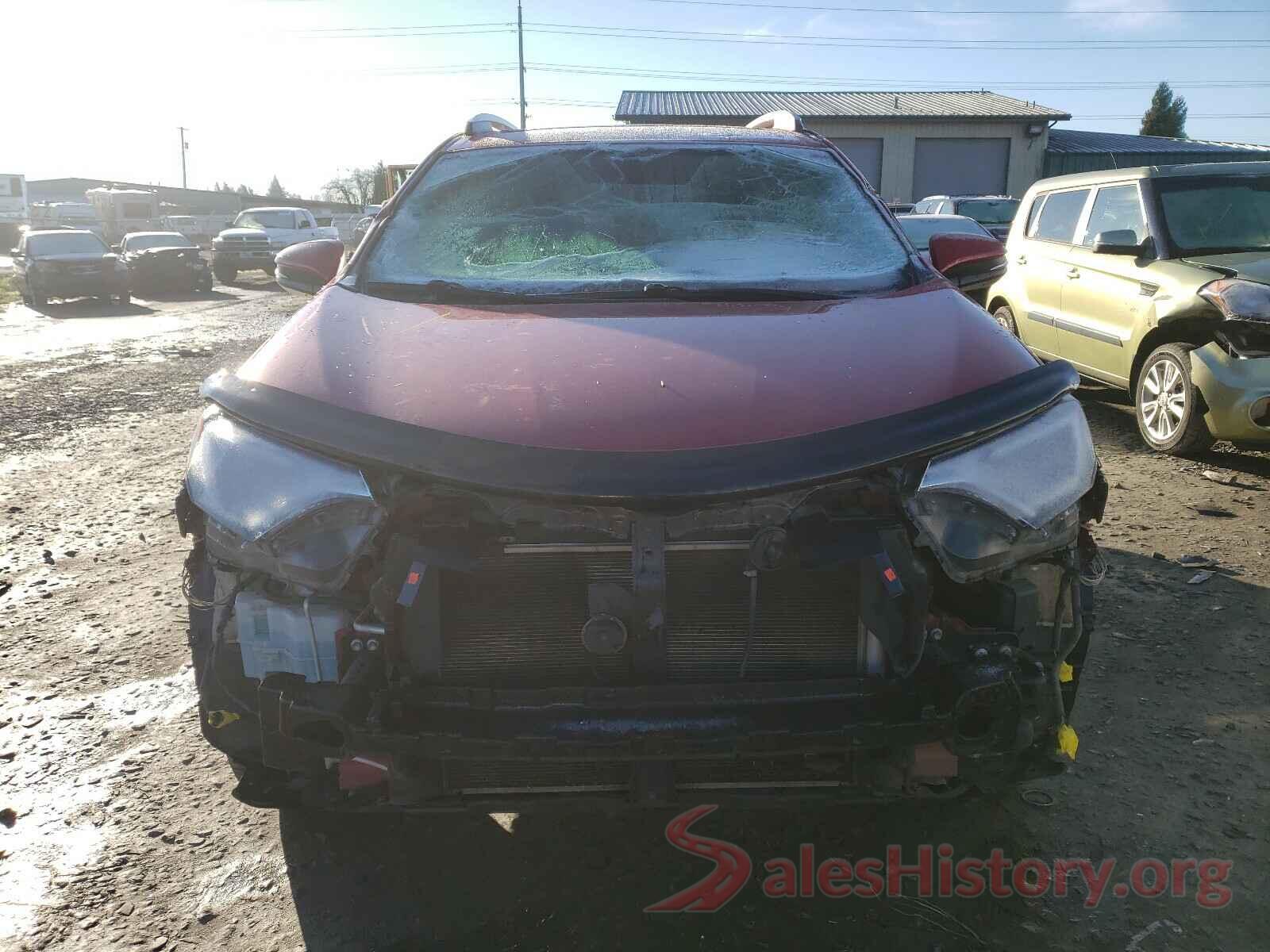 2T3RFREV7GW484012 2016 TOYOTA RAV4