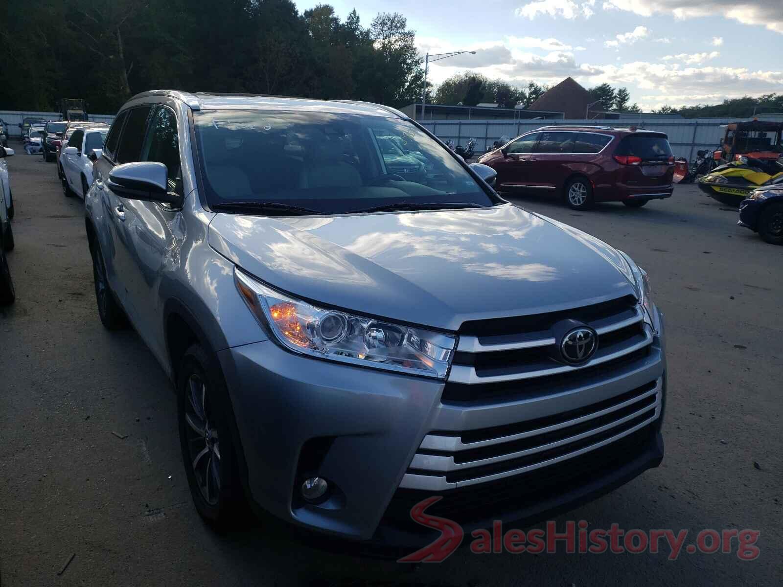 5TDKZRFH0KS553330 2019 TOYOTA HIGHLANDER