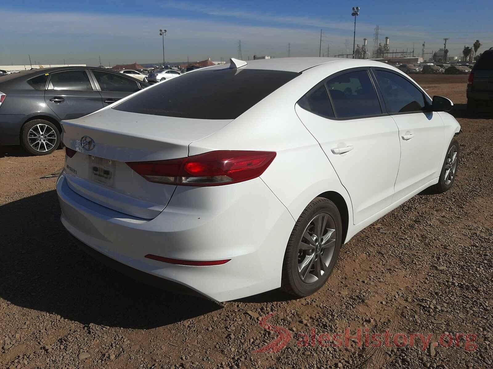 5NPD84LF2JH321902 2018 HYUNDAI ELANTRA