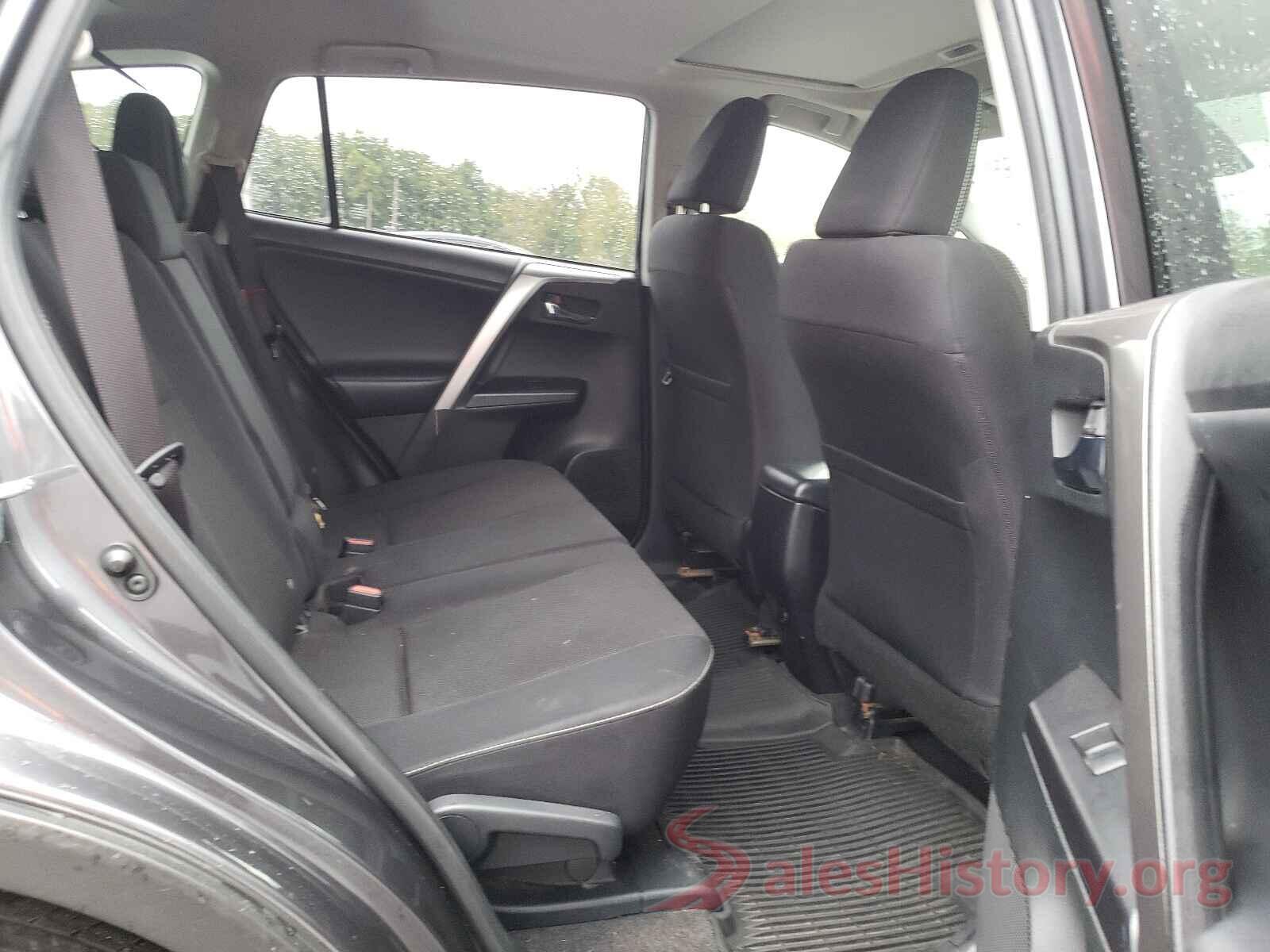 JTMRFREV2JJ721835 2018 TOYOTA RAV4