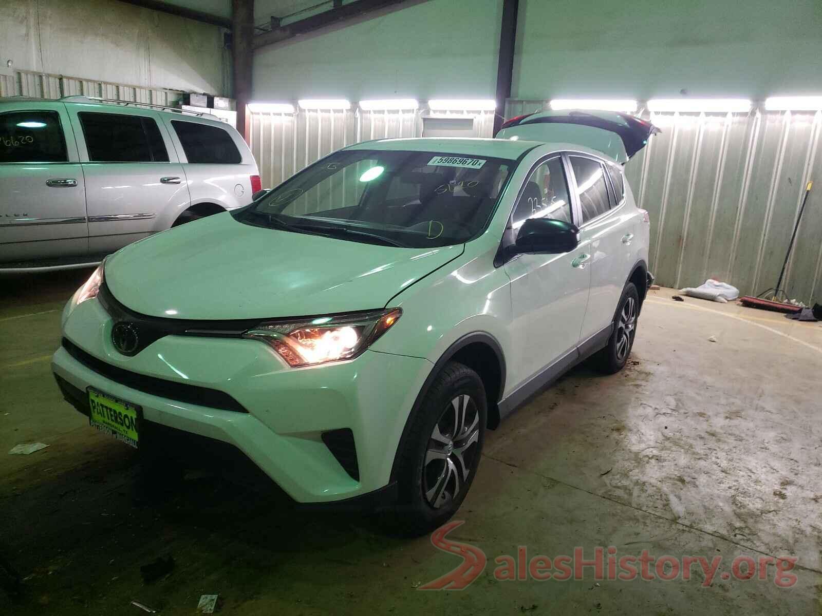 2T3BFREVXJW765620 2018 TOYOTA RAV4