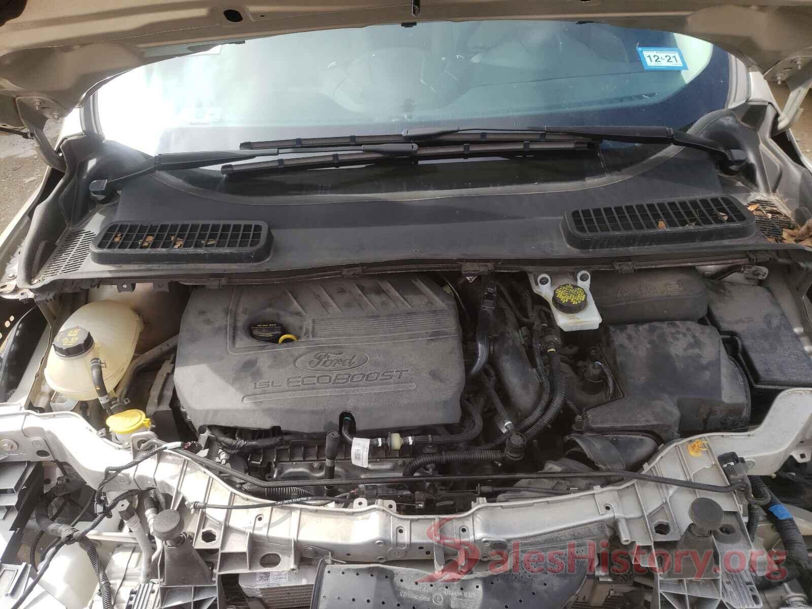 1FMCU0GD5JUA37139 2018 FORD ESCAPE