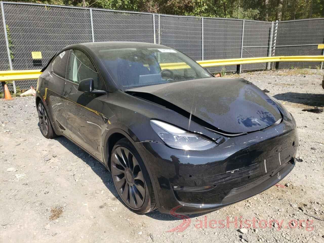 7SAYGDEFXNF462726 2022 TESLA MODEL Y