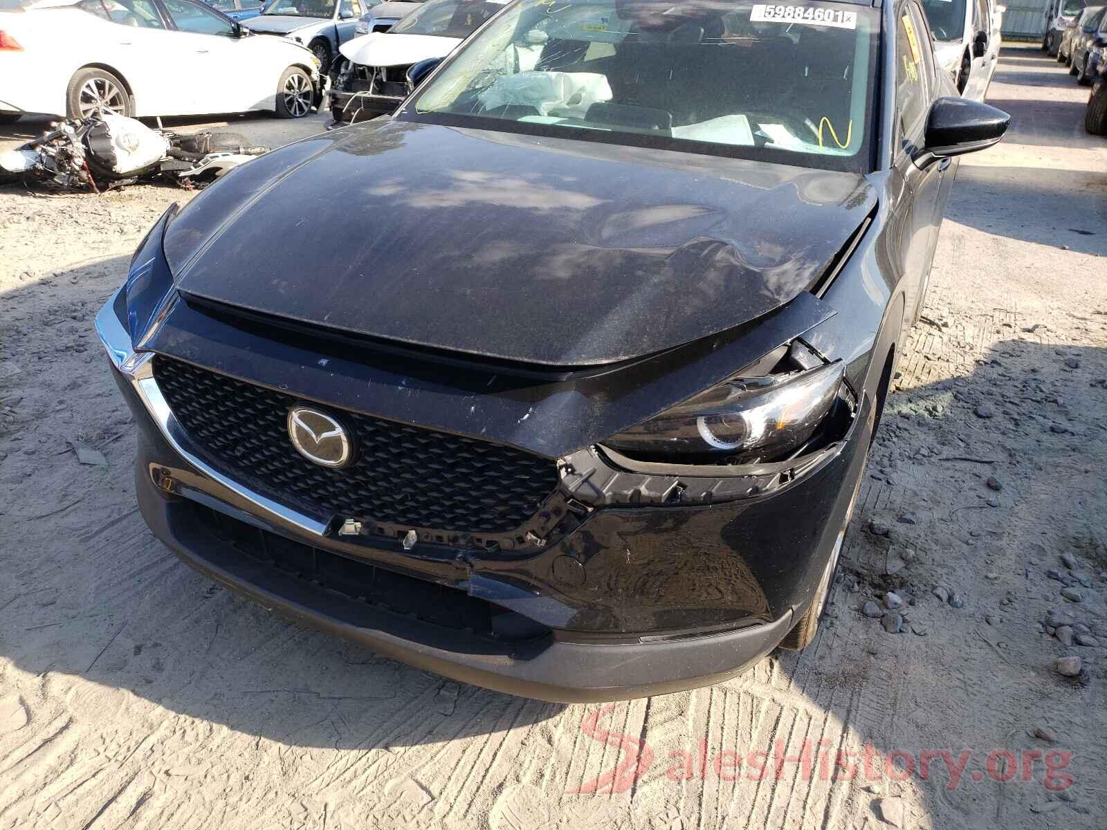 3MVDMBBL8MM237863 2021 MAZDA CX30