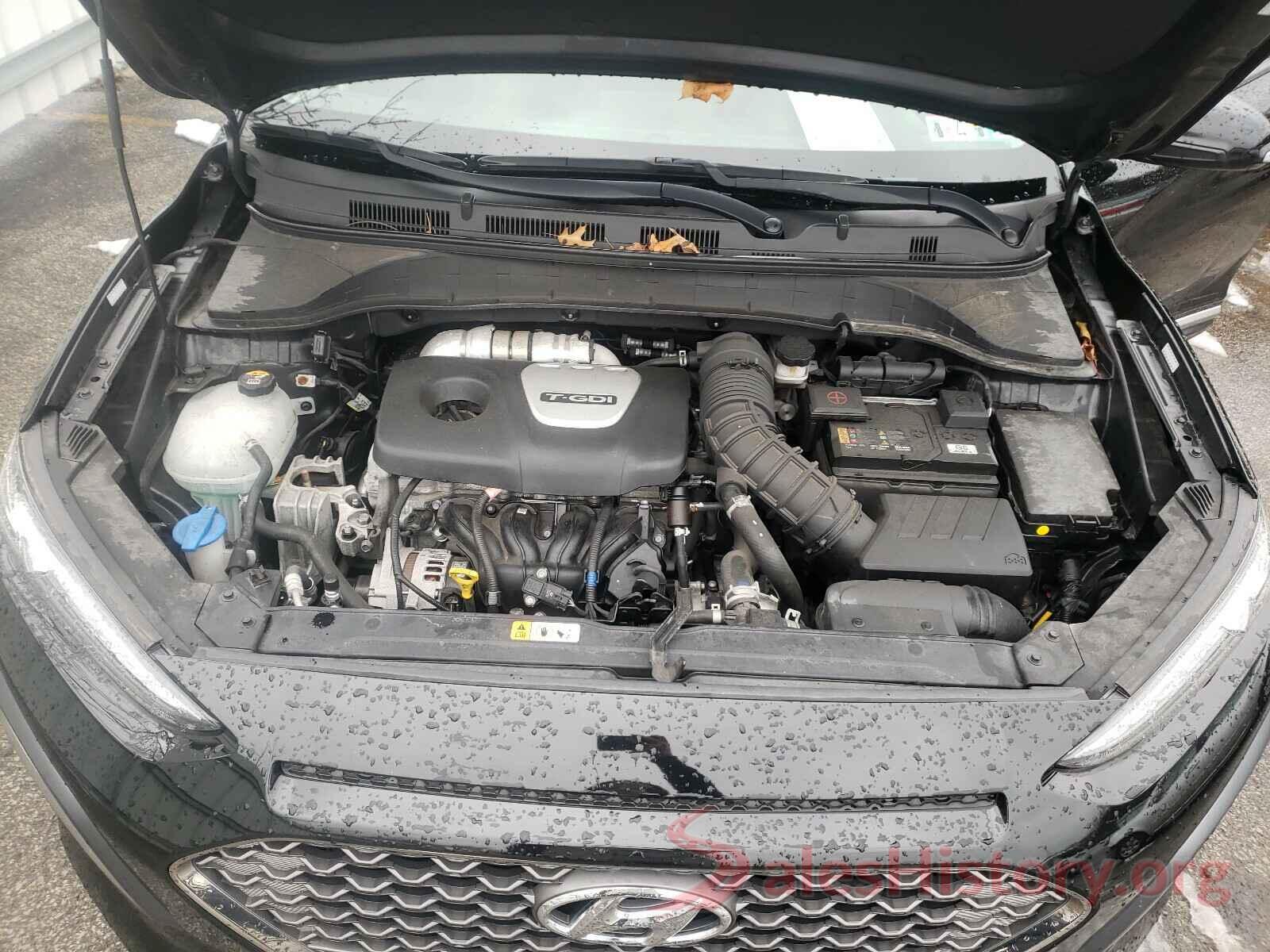 KM8K3CA53JU087815 2018 HYUNDAI KONA