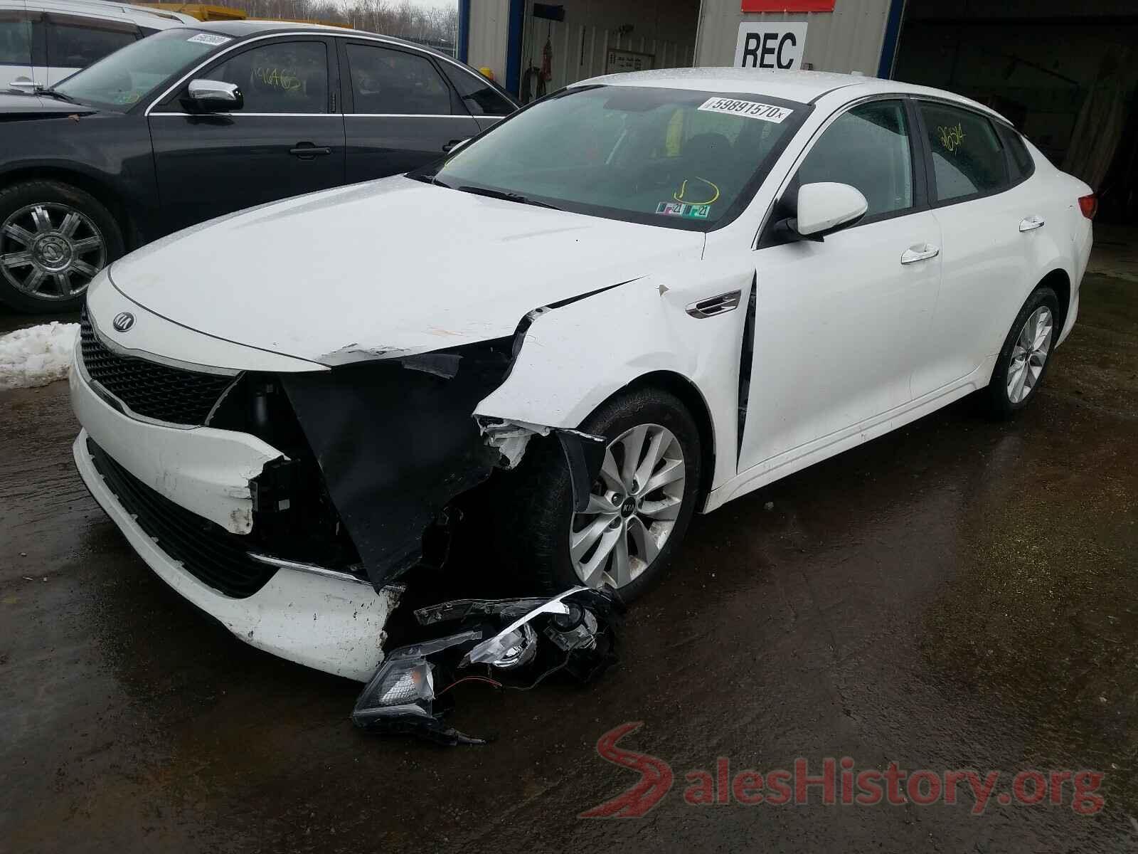 5XXGT4L34JG274711 2018 KIA OPTIMA