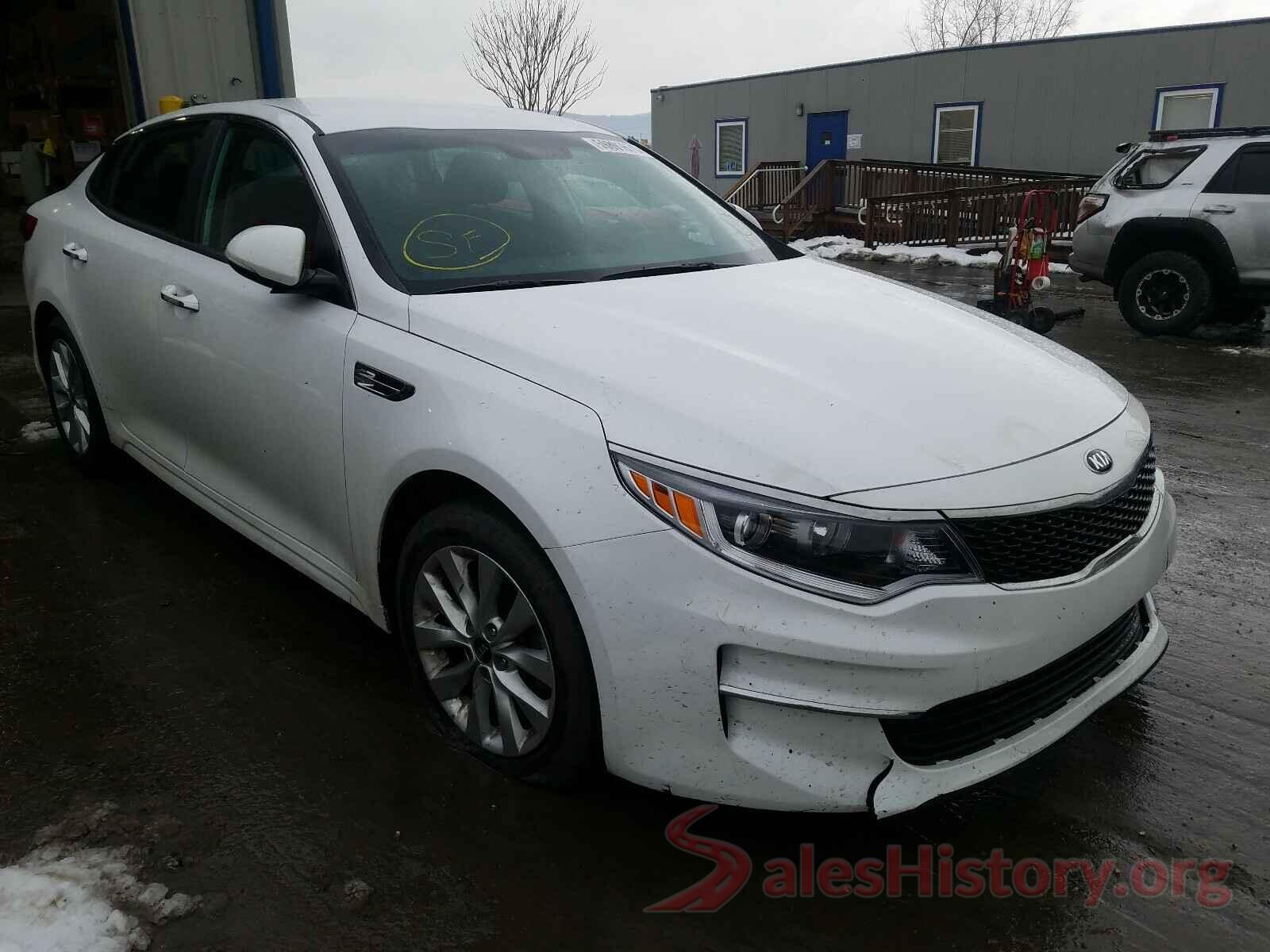 5XXGT4L34JG274711 2018 KIA OPTIMA